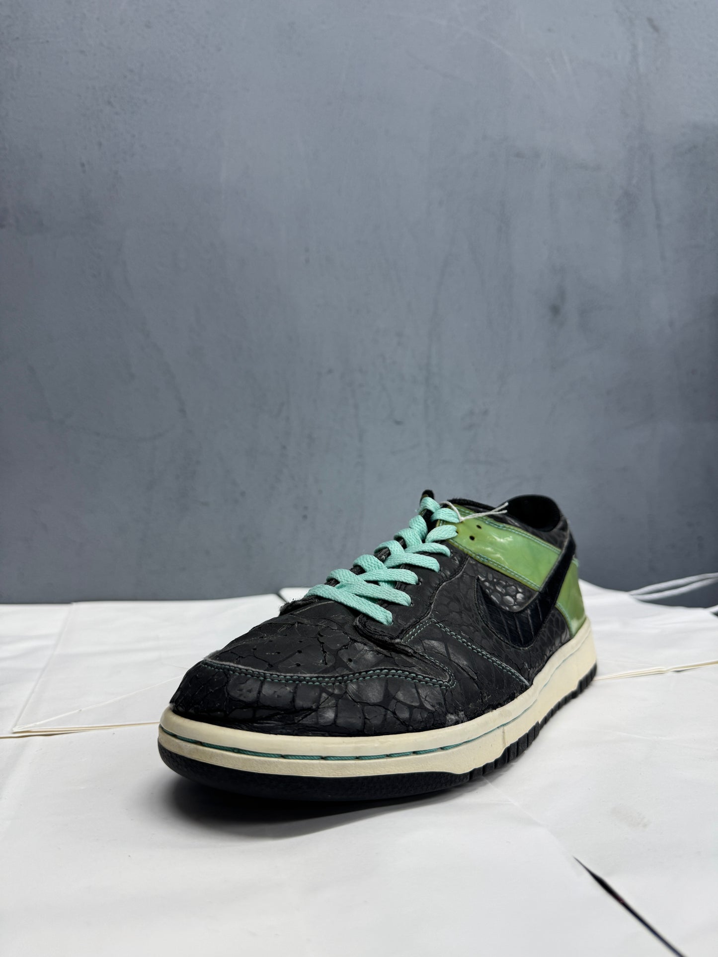 Used Dunk Low Un-Tiffany US Men's 9.5 - Women's 11