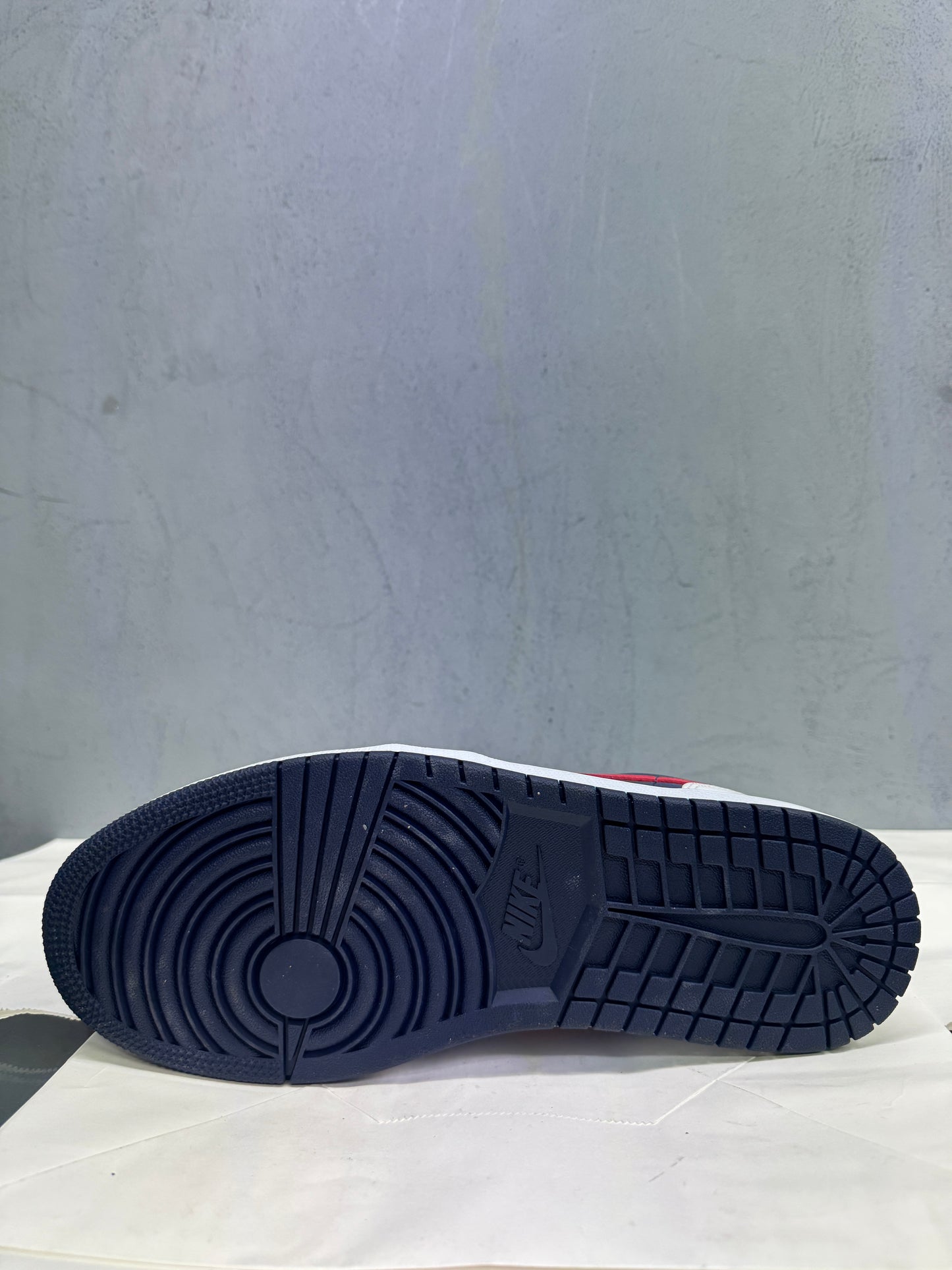 Used Jordan 1 Low USA US Men's 10.5 - Women's 12