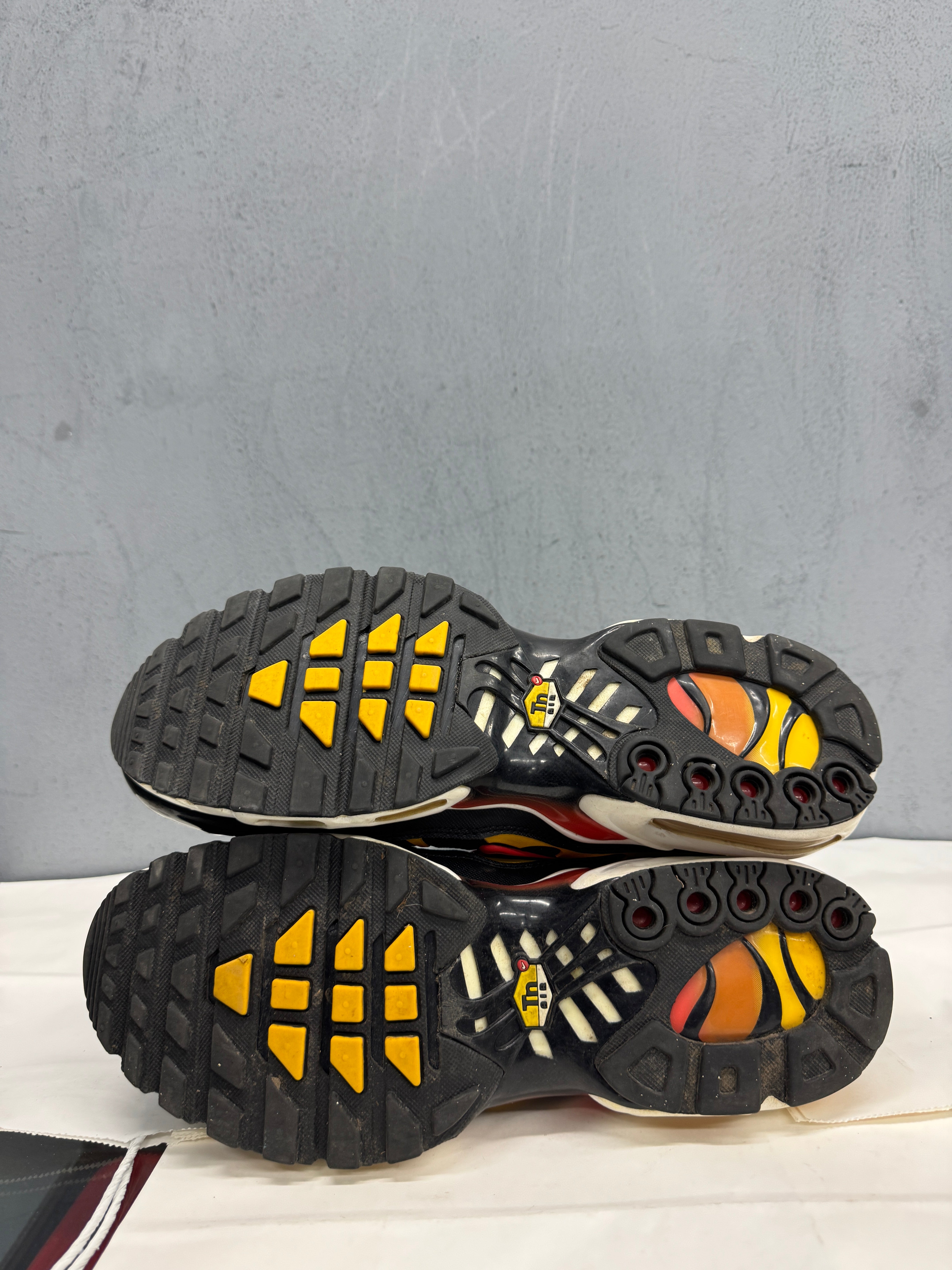 Used Nike Air Max Plus TN 'Reverse Sunset'