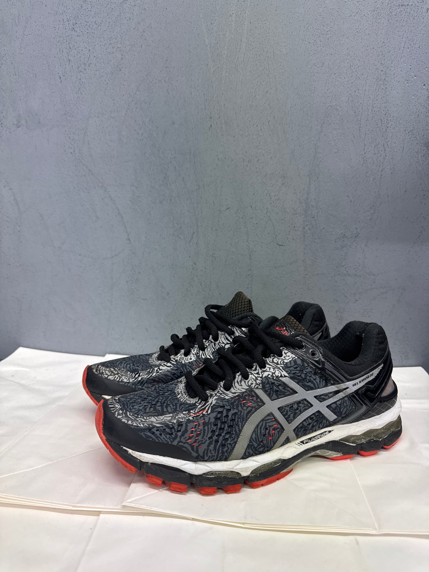 Used GEL-Kayano 22 Lite Show Carbon Cherry Tomato US Men's 8 - Women's 9.5