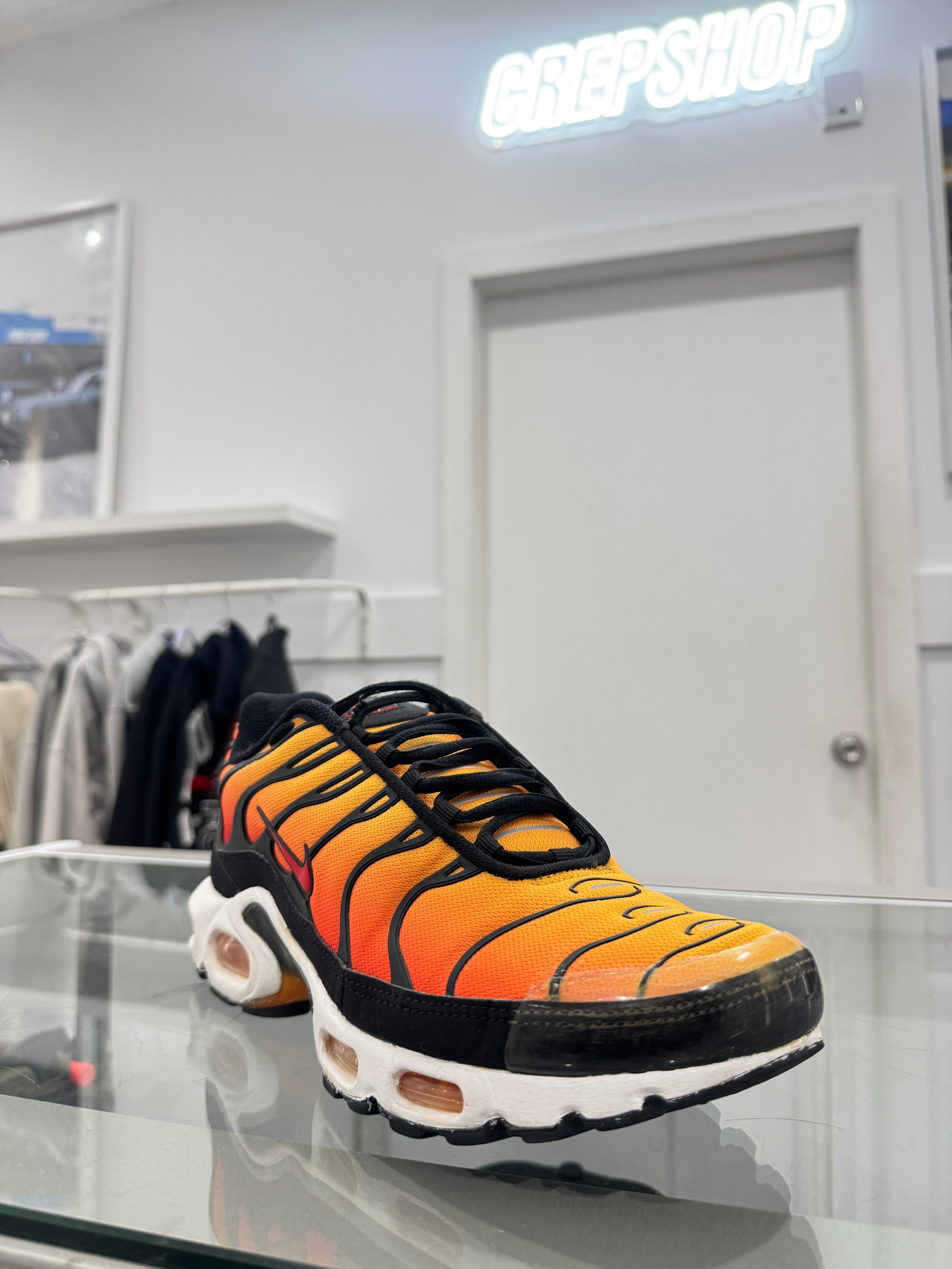 Used Nike Air Max Plus TN Sunsets