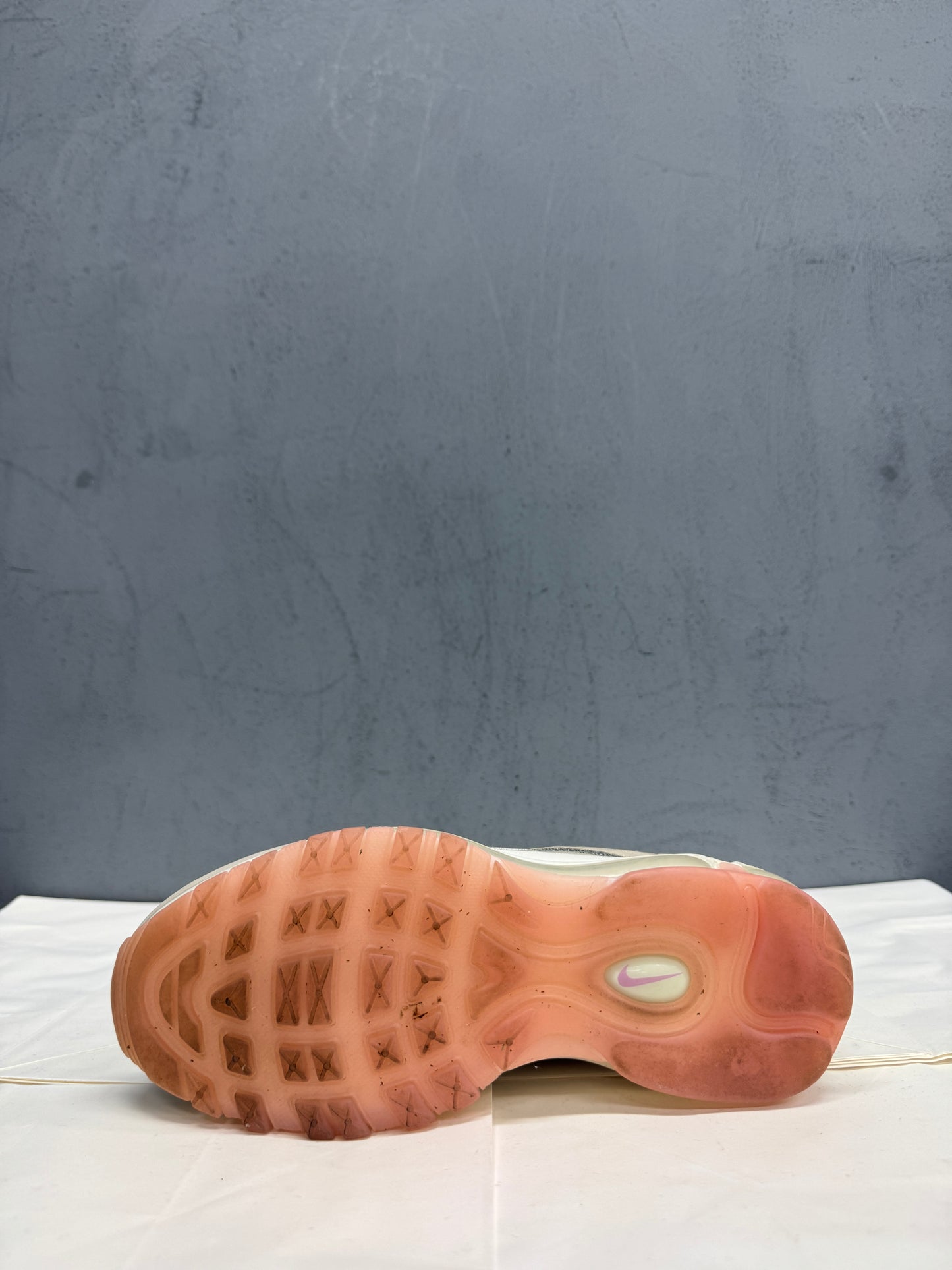 Used Air Max 97 Summit White Rose Women's US Women's 6 - Men's 4.5