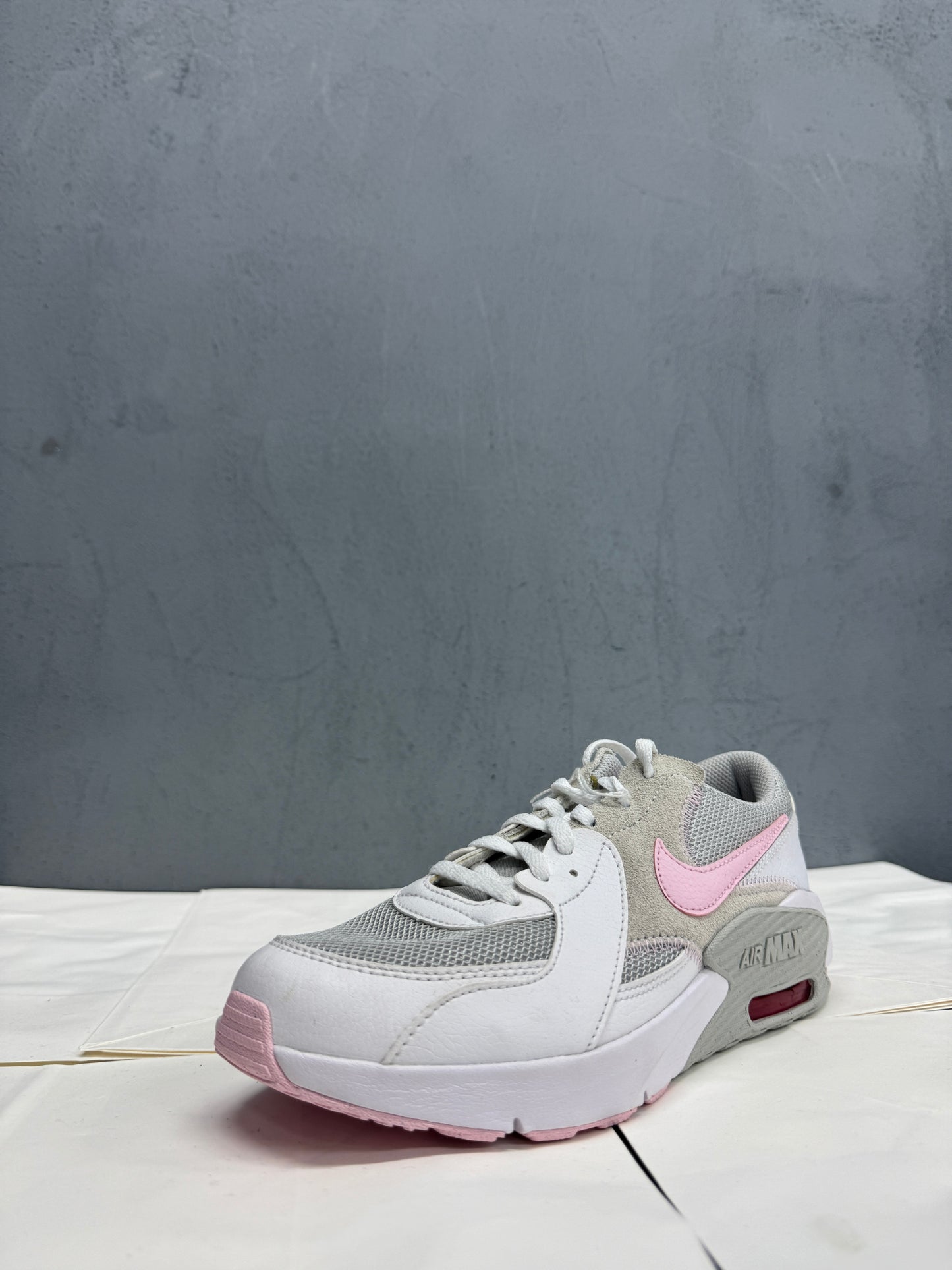 Used Air Max Excee White Pink Foam Grey Fog US 5Y - Women's 6.5