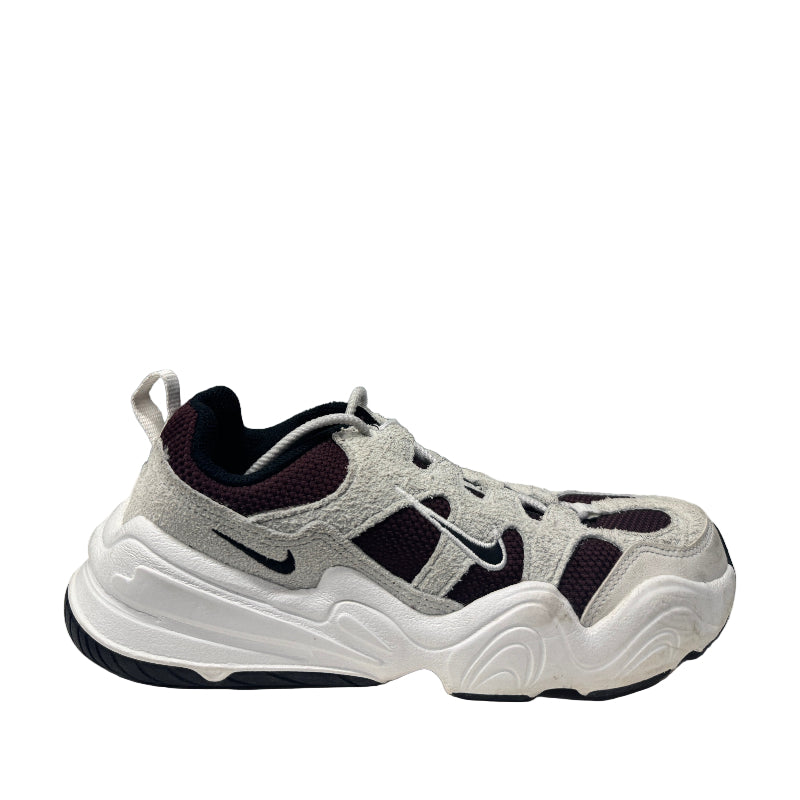 Used Tech Hera Burgundy Crush Womens US Women's 7 - Men's 5.5