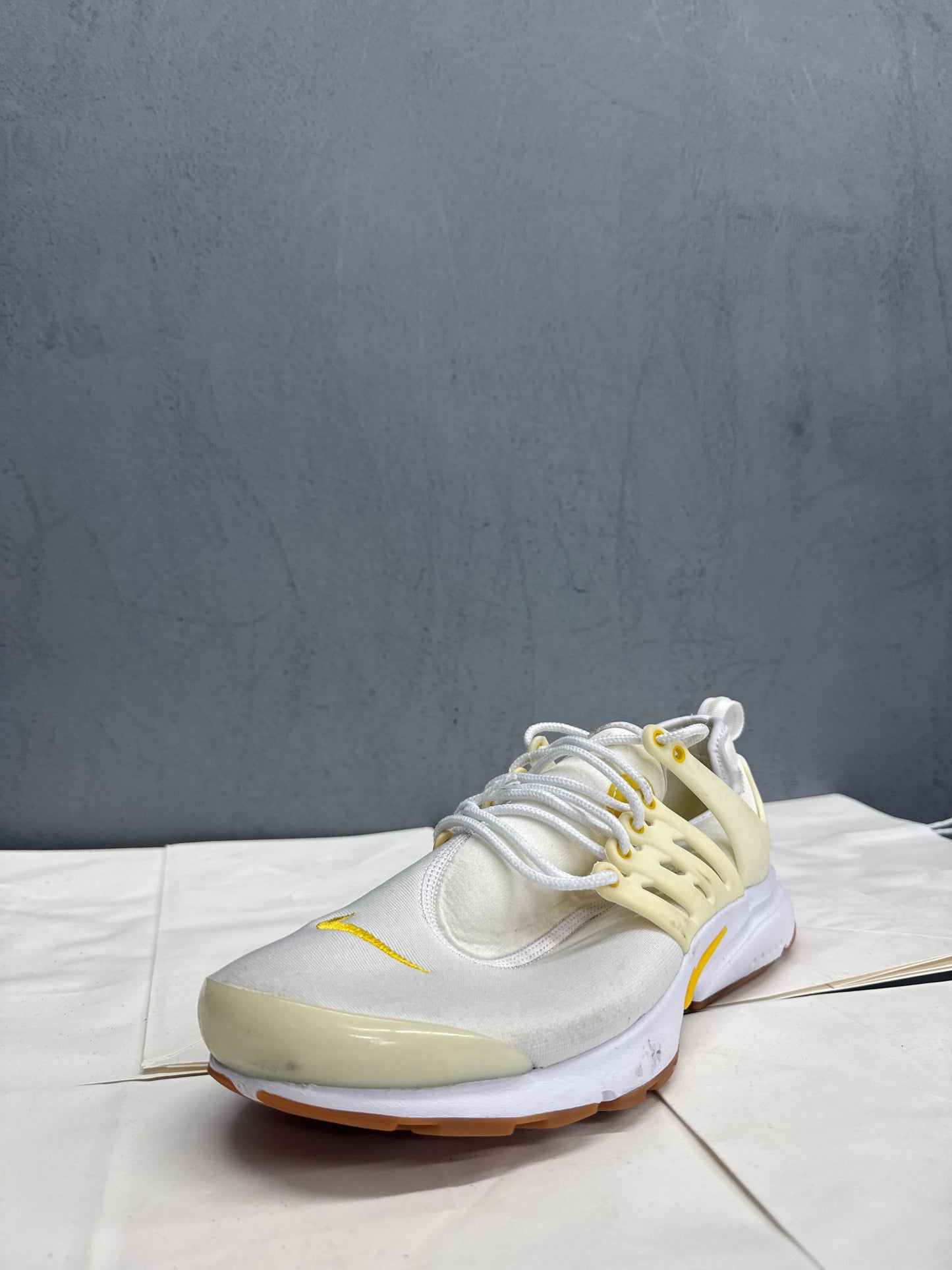 Used Air Presto Summit White Gum M Brown Womens US Women's 10 - Men's 8.5