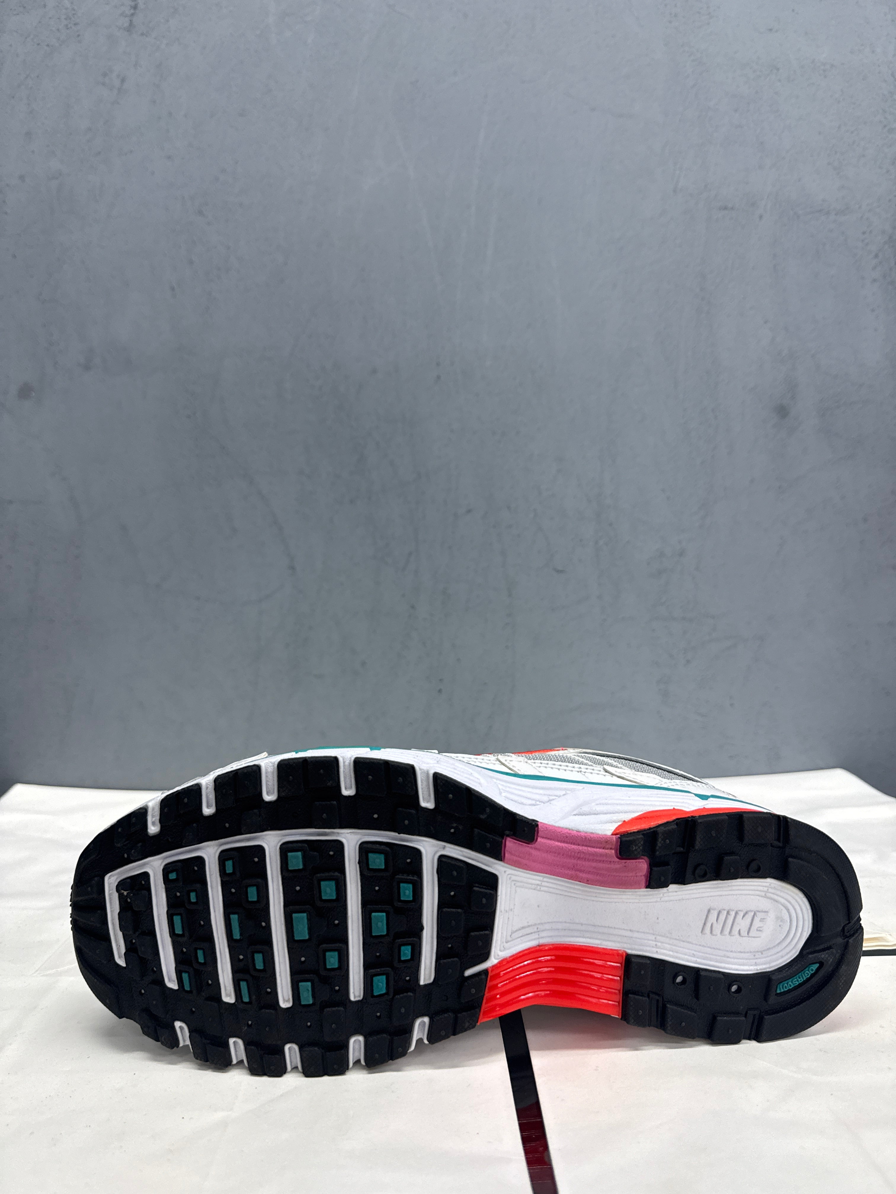 Used P-6000 Oracle Aqua