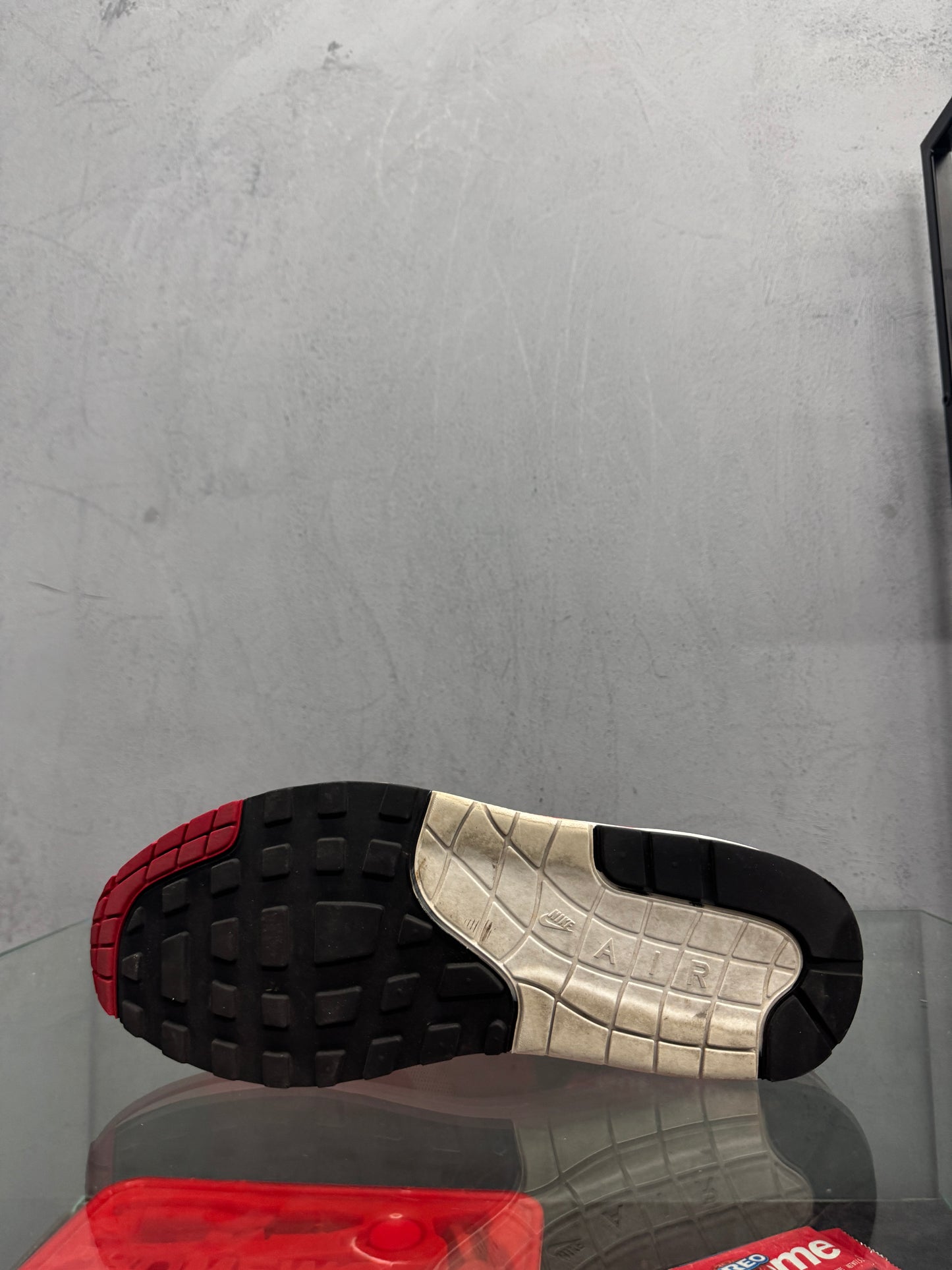 Used Air Max 1 Anniversary Red US Men's 11 - Women's 12.5