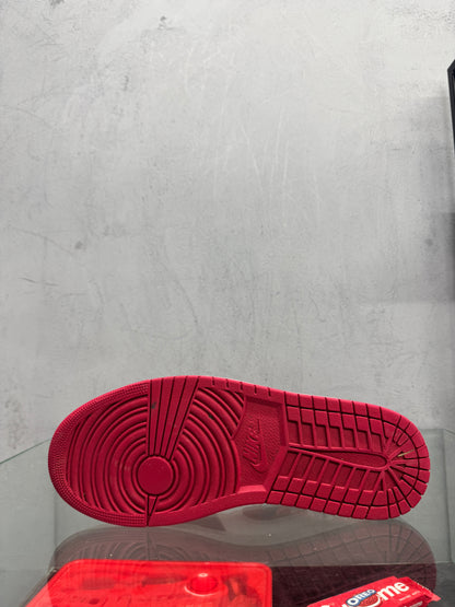 Used Jordan 1 Low Cardinal Red US Men's 11 - Women's 12.5