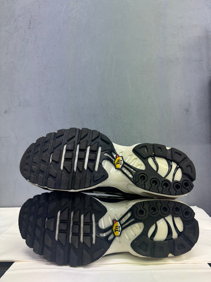 Used TN Panda Mens Men's 10