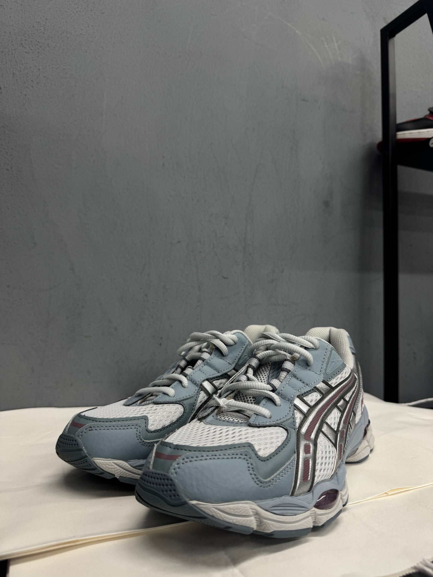 Used GEL-Nyc Blue Maroon US Men's 6.5 - Women's 8