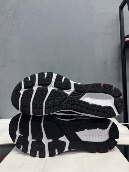 Used GT-1000 9 Black Pure Silver Women's US Women's 12 - Men's 10.5