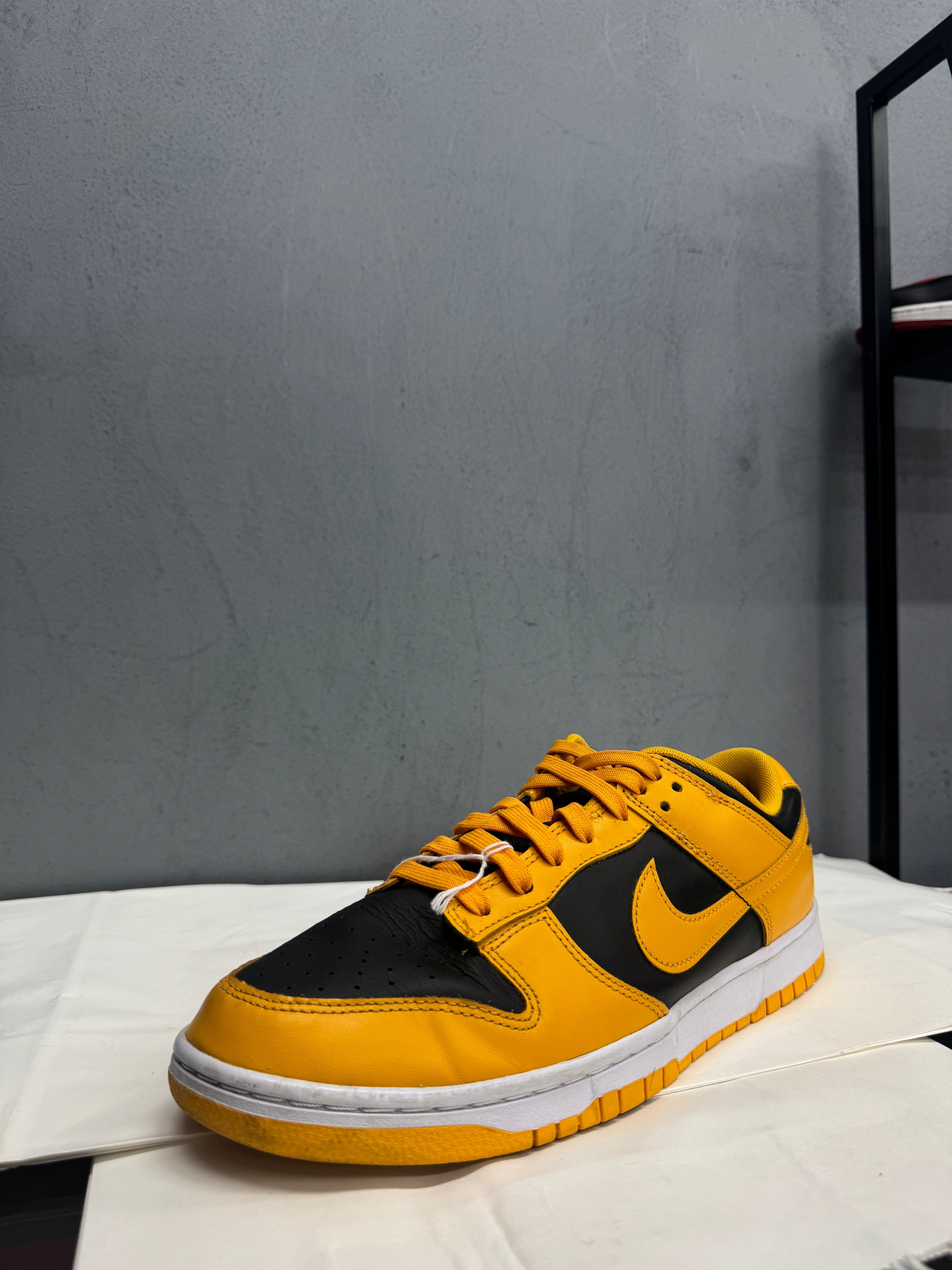 Used Dunk low Yellow Black