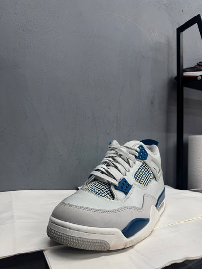 Used Jordan 4 Retro Military Blue US Men's 10 - Women's 11.5