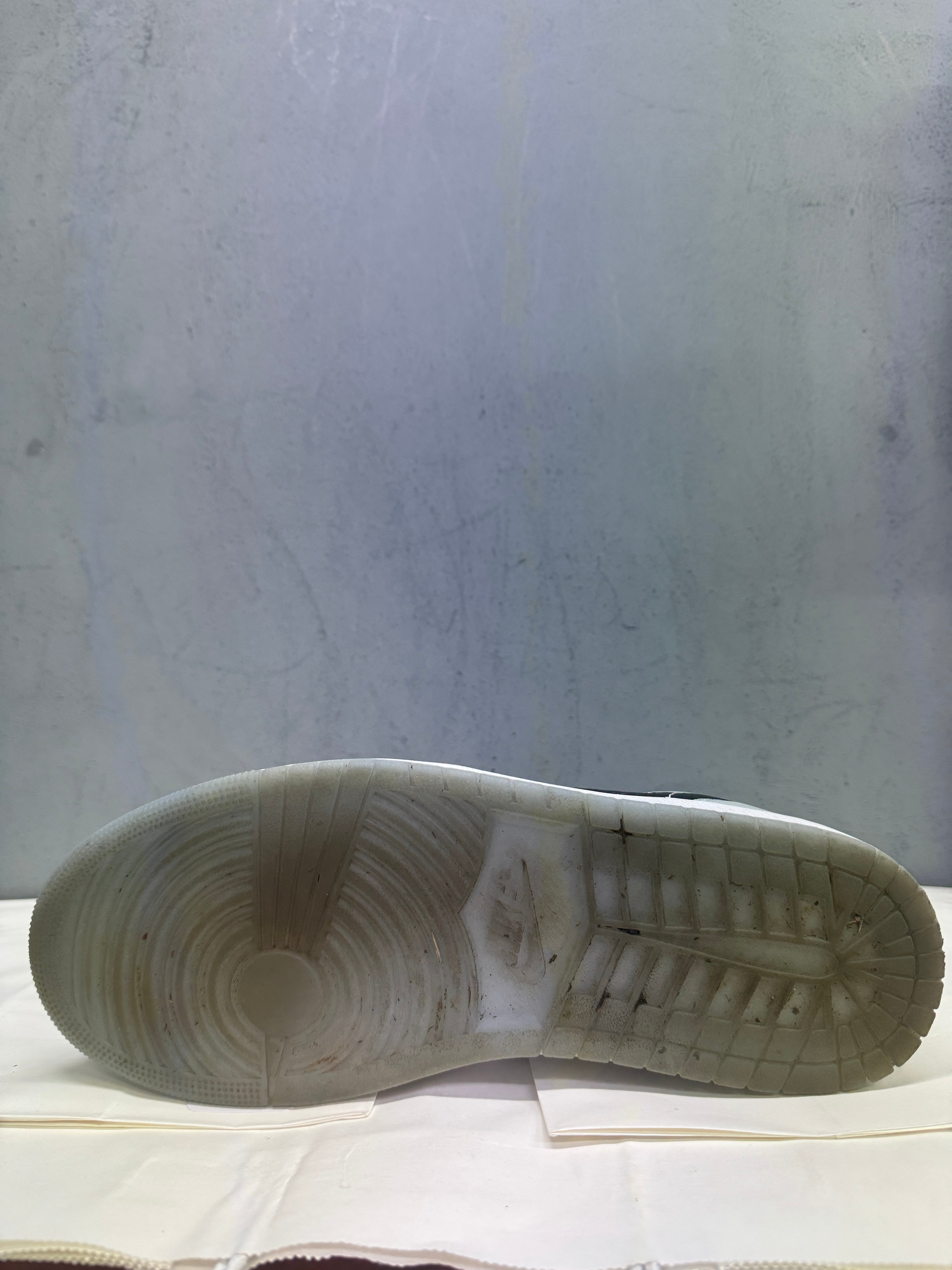 Used Air Jordan 1 Mid Ice Blues