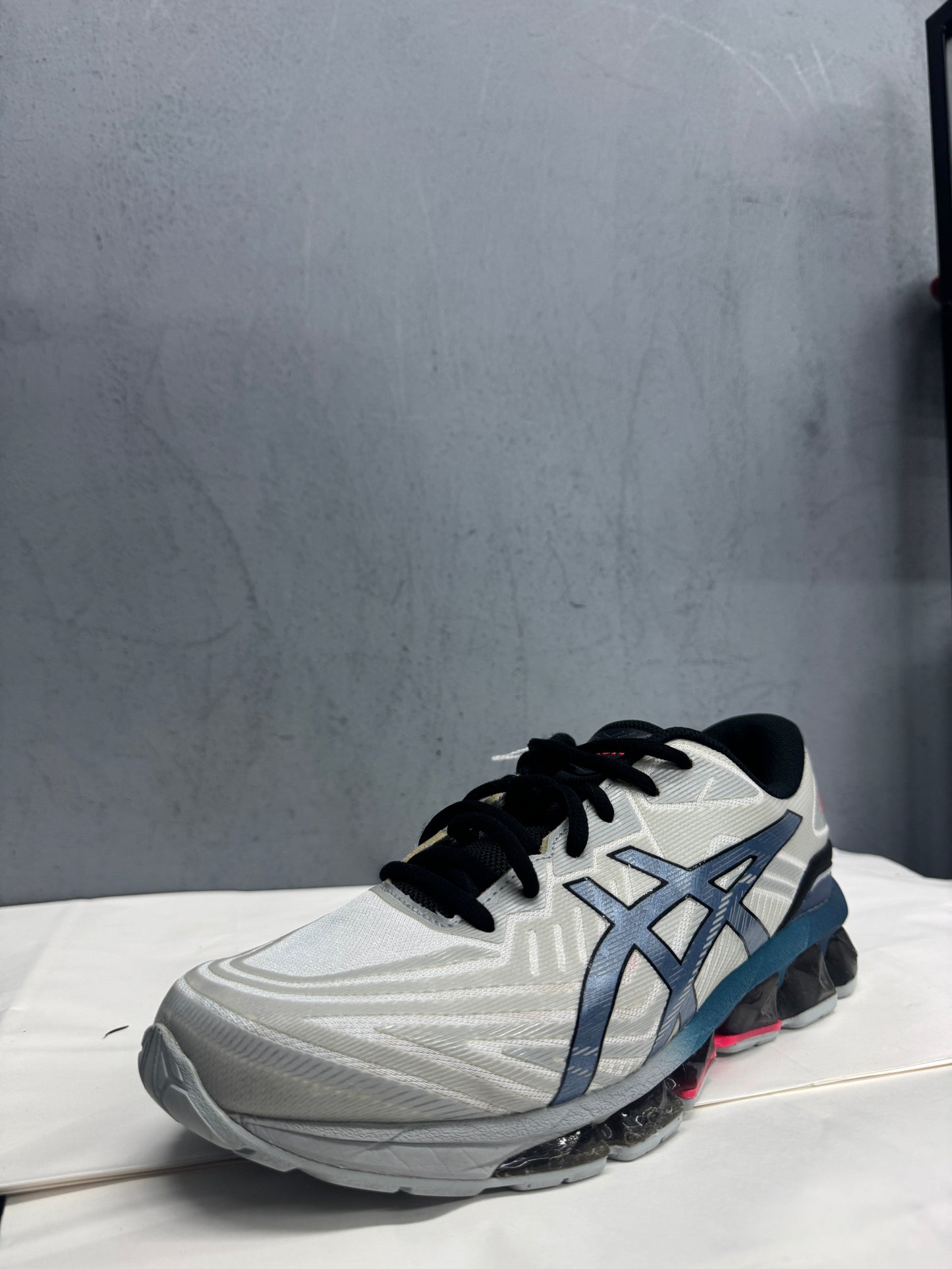 Used GEL-Quantum 360 Vii White Navy Red US Men's 8.5 - Women's 10