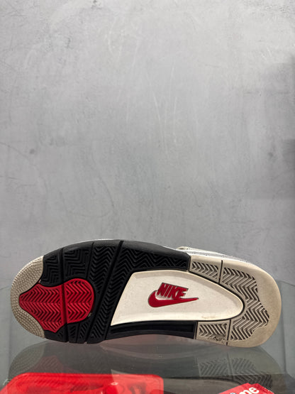 Used Jordan 4 White Cement 45725