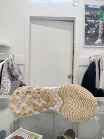 Used React Phantom Run Flyknit 2 White Pure Platinum Women's US Women's 8.5 - Men's 7