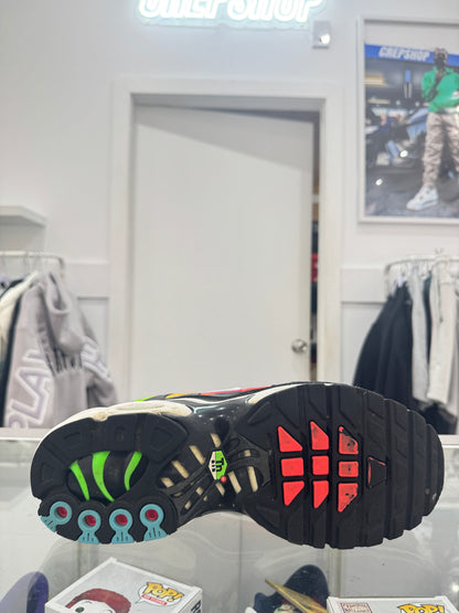 Used TN Worldwide Pack Crimson Green US Mens 9 - Womens 10.5