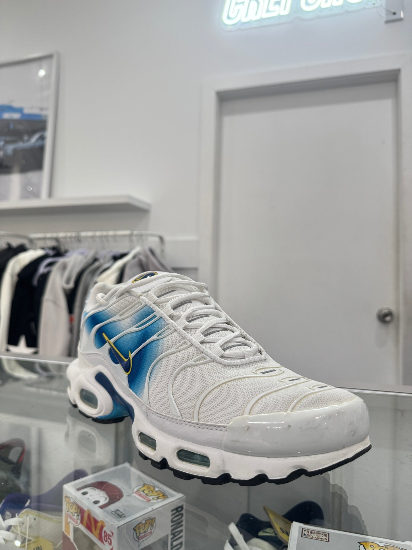 Used TN Energy US Men's 11.5 - Women's 13