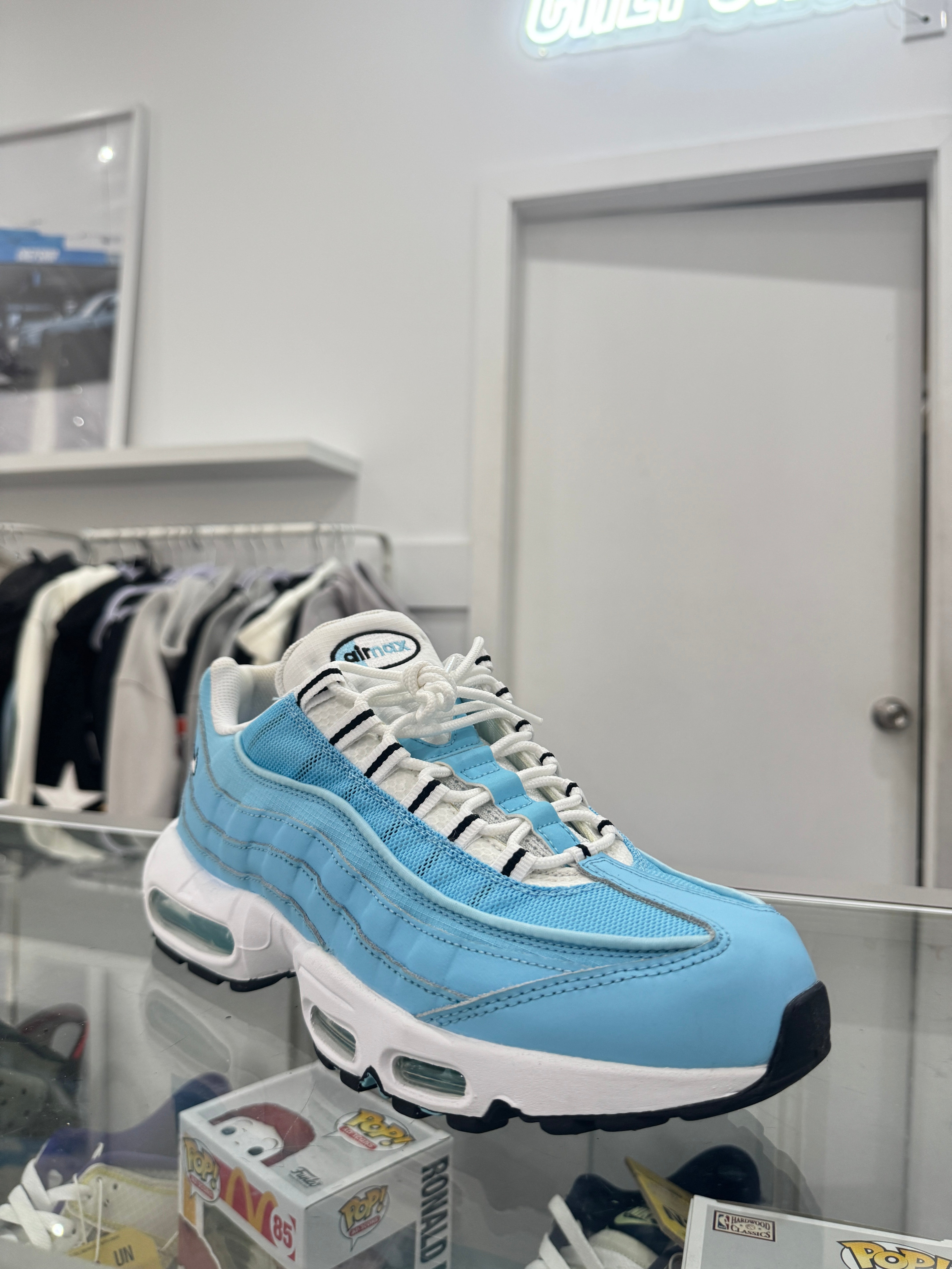 Used Air Max 95 University Blue