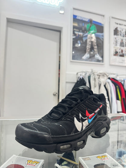 Used TN Multi Swoosh Black Crimson Multiple Sizes