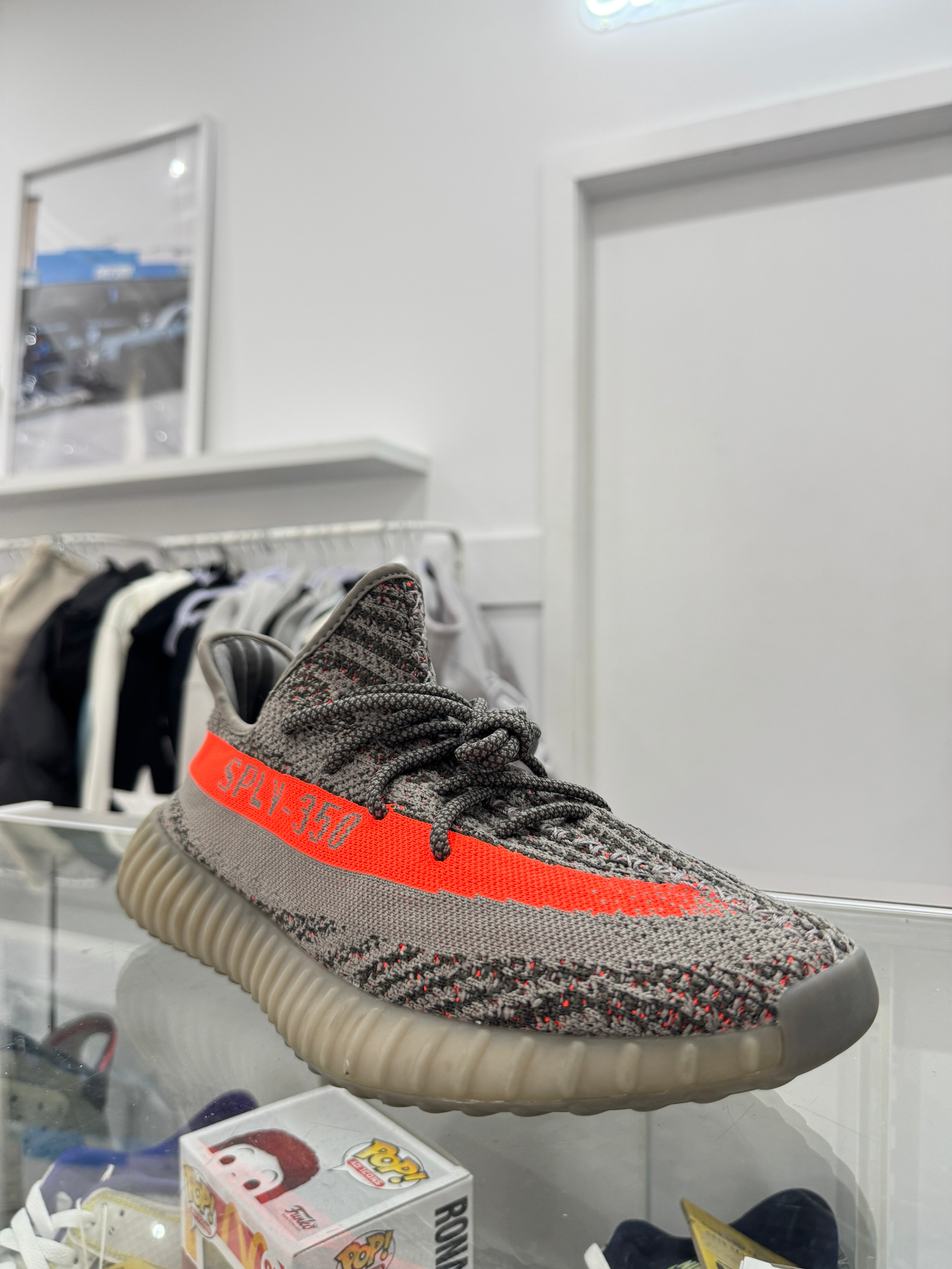 Used Yeezy 350 Beluga
