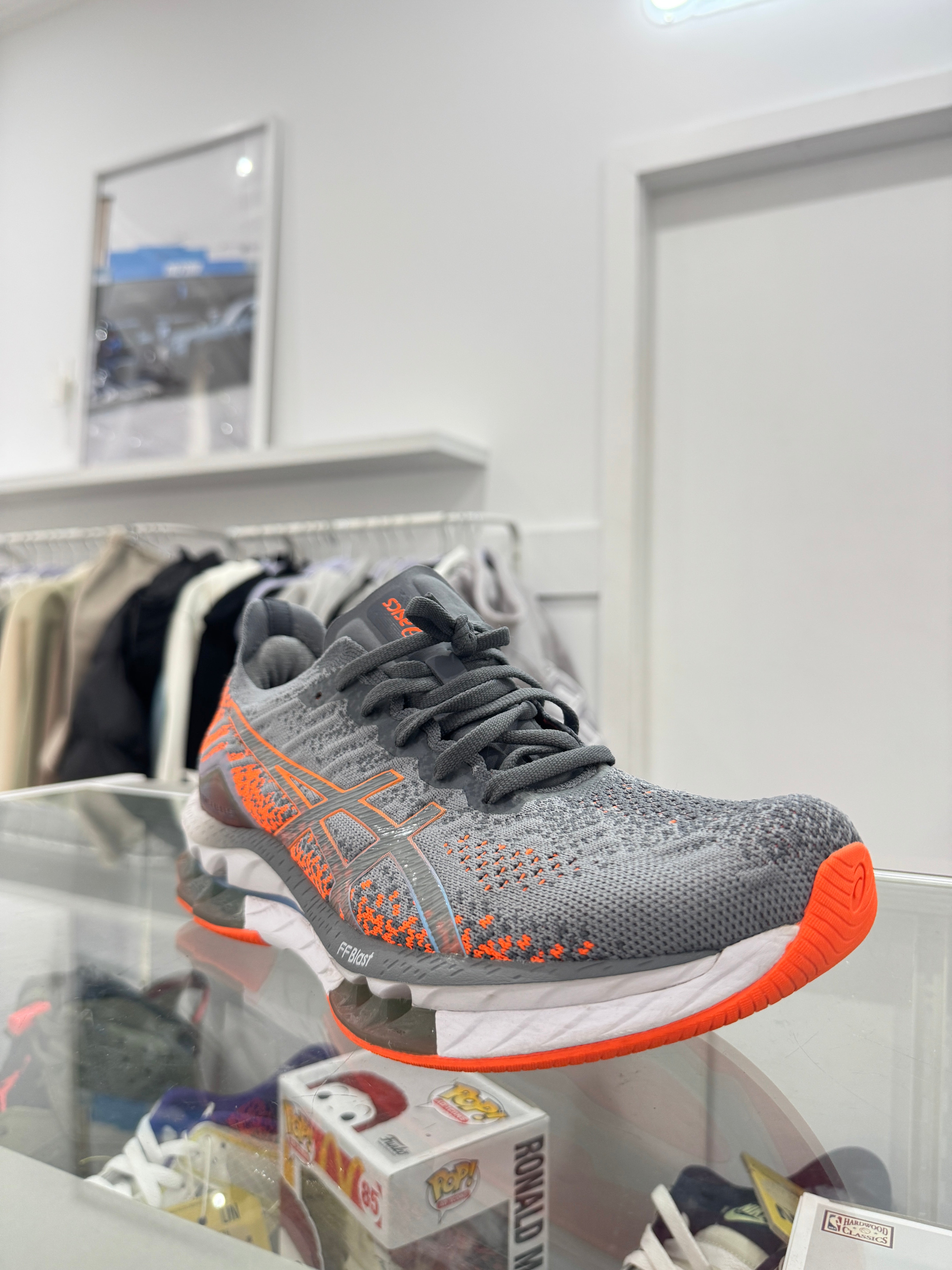 Used GEL-Kinsei Blast Grey Orange