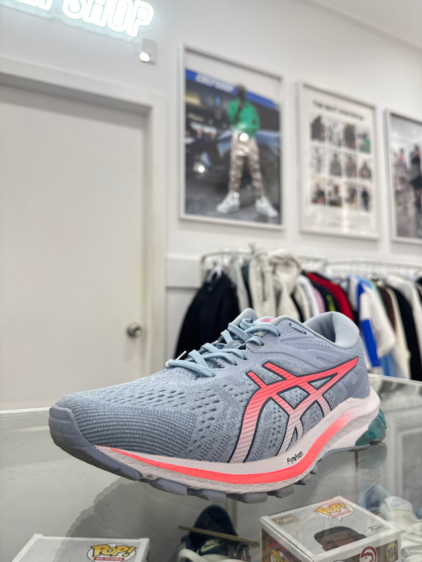 Used GT-1000 10 Soft Sky Blazing Coral US Women's 10.5 - Men's 9