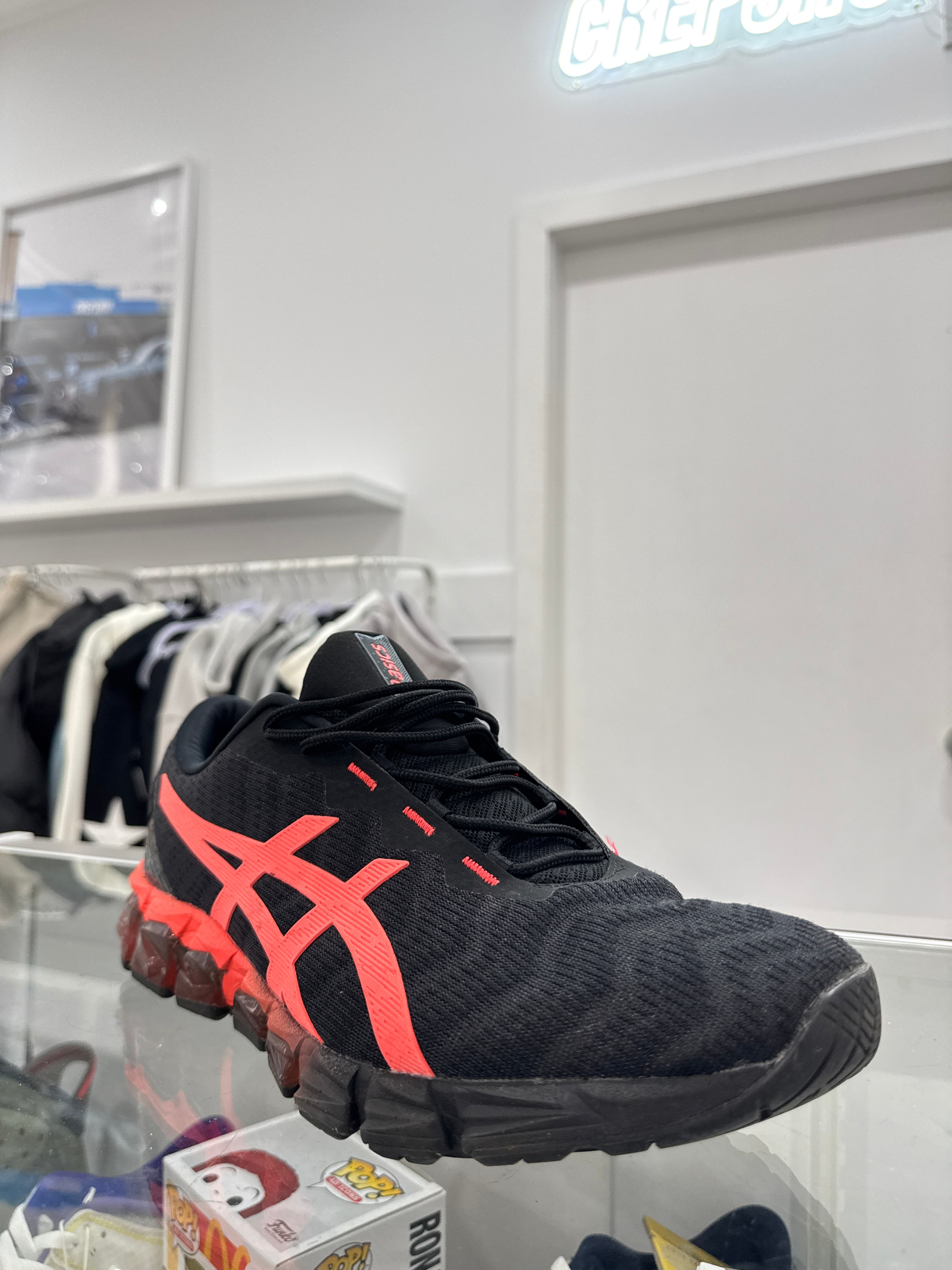 Used GEL-Quantum 180 5 Black Sunrise Red