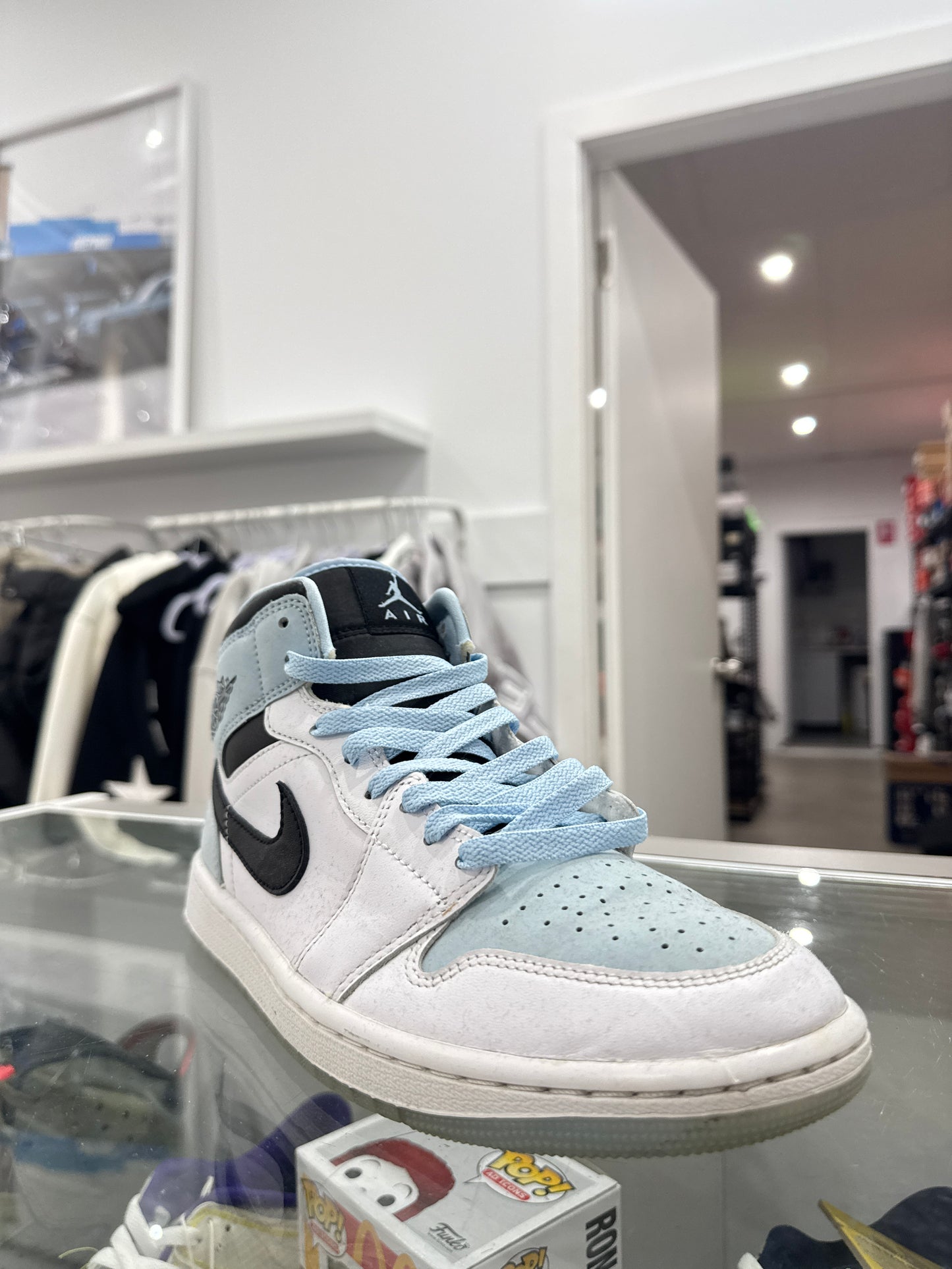 Used Air Jordan 1 Mid SE White Ice Blue US Men's 8 - Women's 9.5
