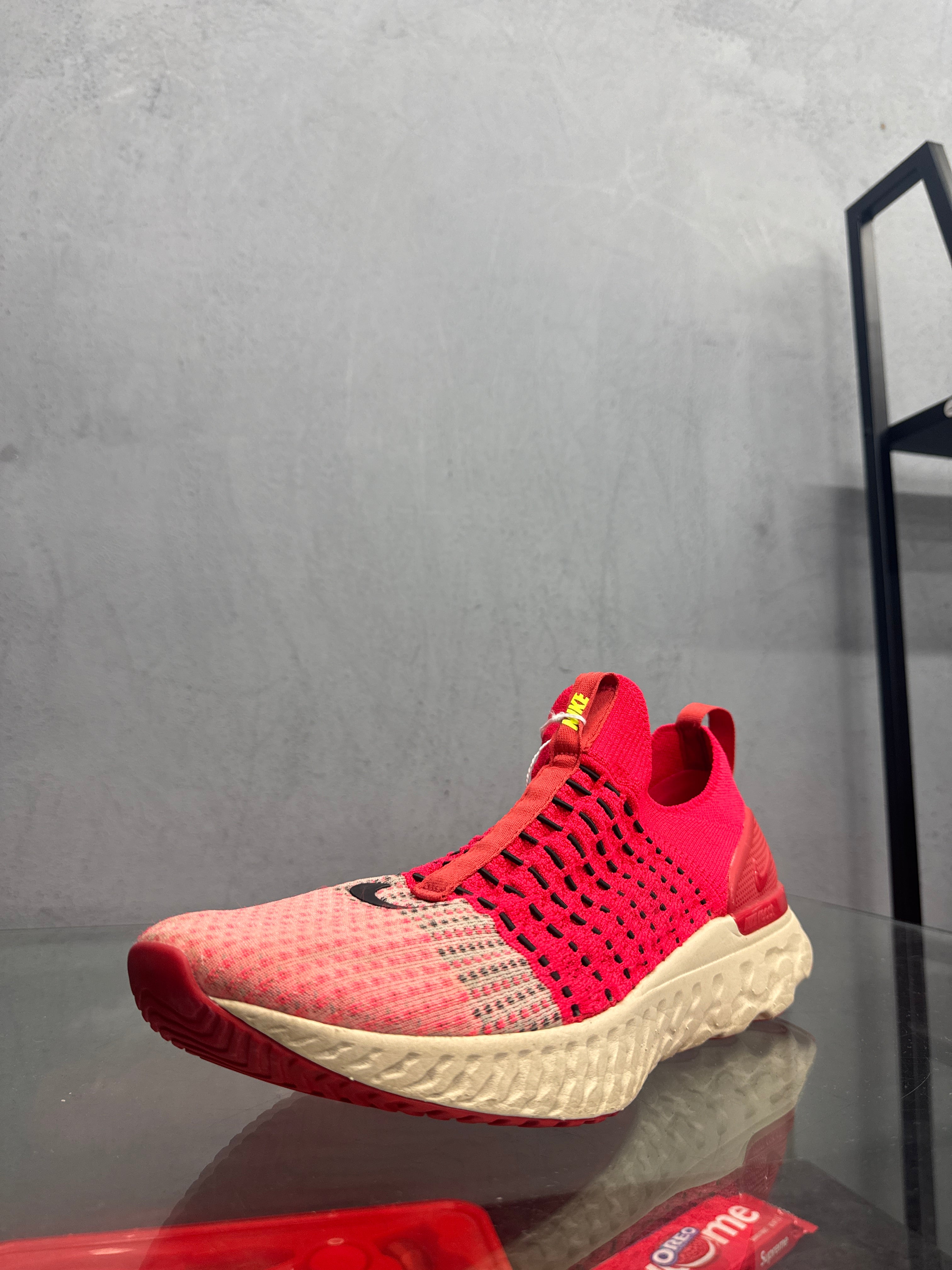 Used Phantom React 2 Red Siren