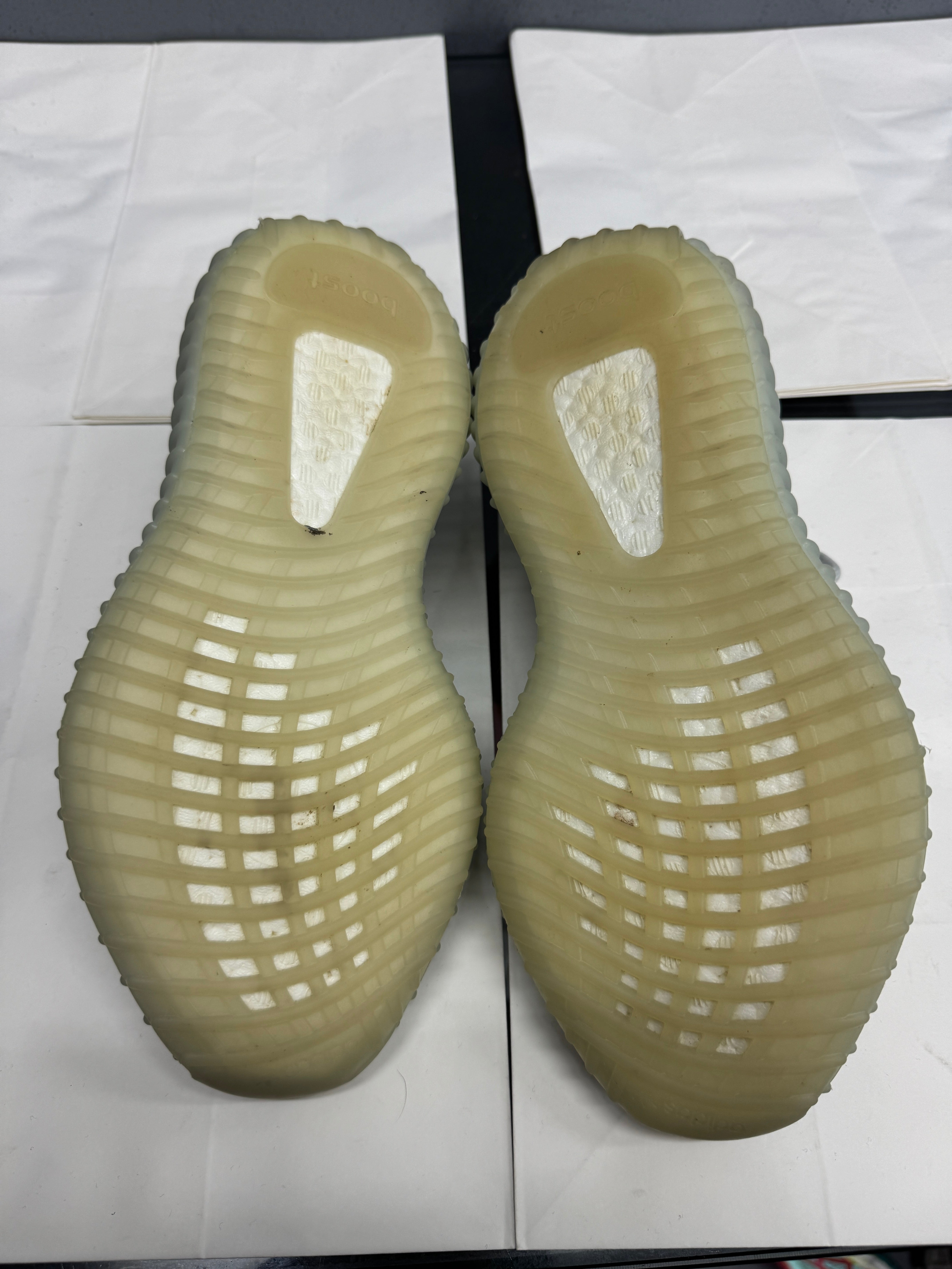 Used Yeezy Boost 350 V2 Blue Tint 2021