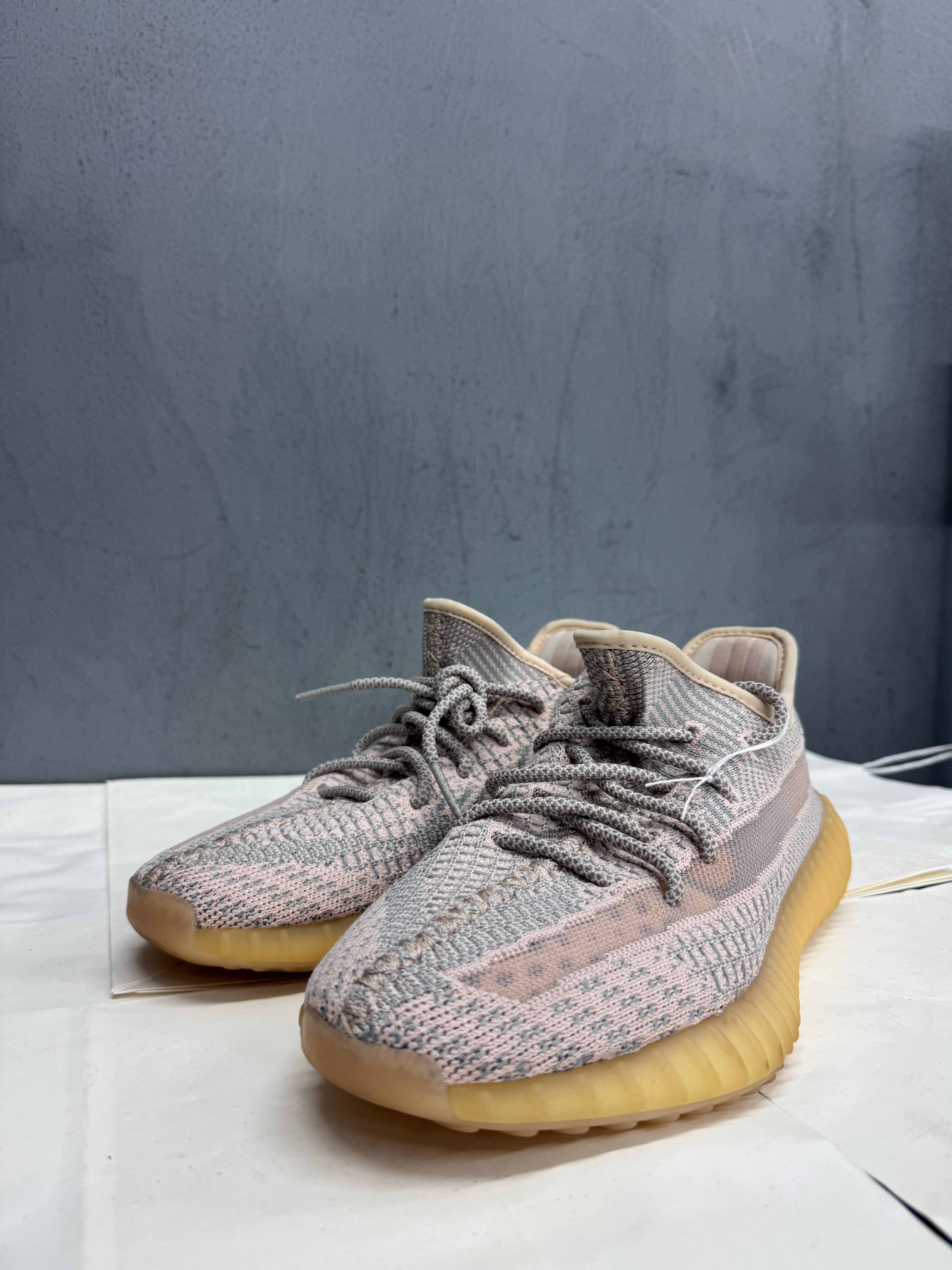 Used Yeezy Boost 350 Yechel Red