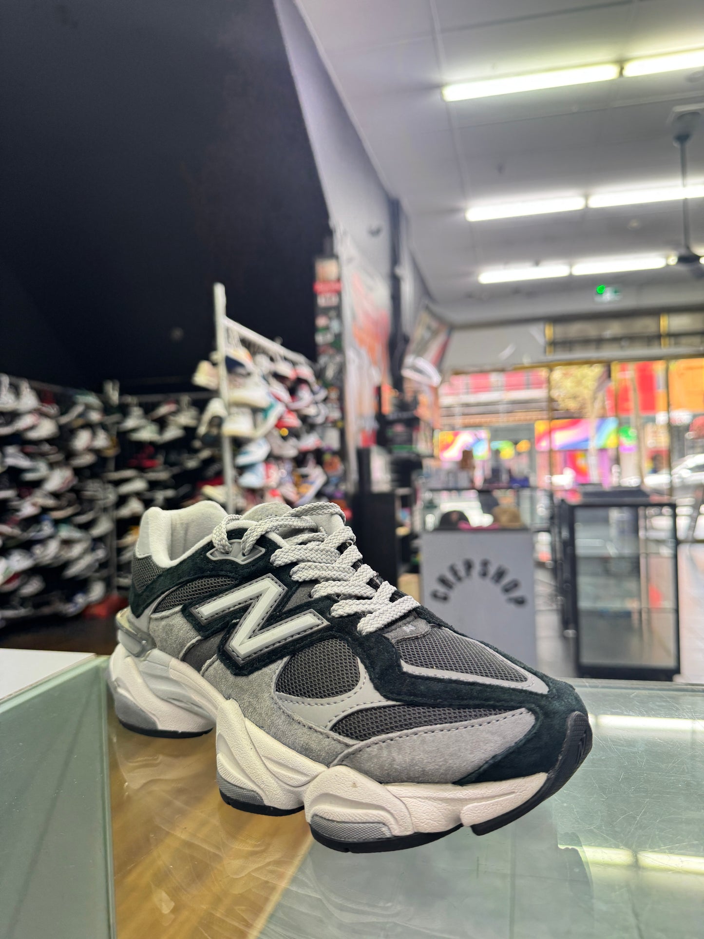 Used New Balance 9060 'Grey/White/Black'