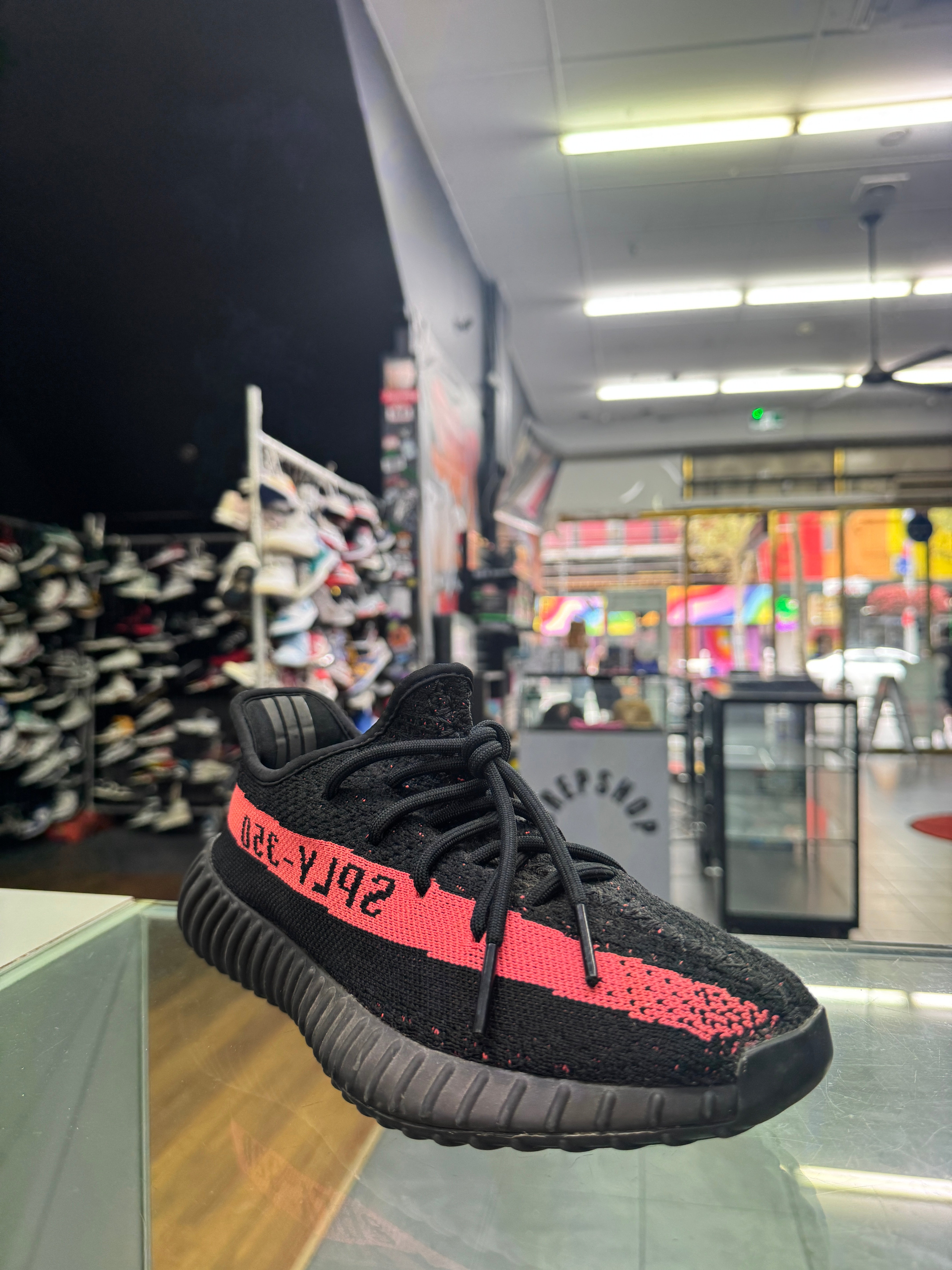 Used Yeezy 350 'Bred'