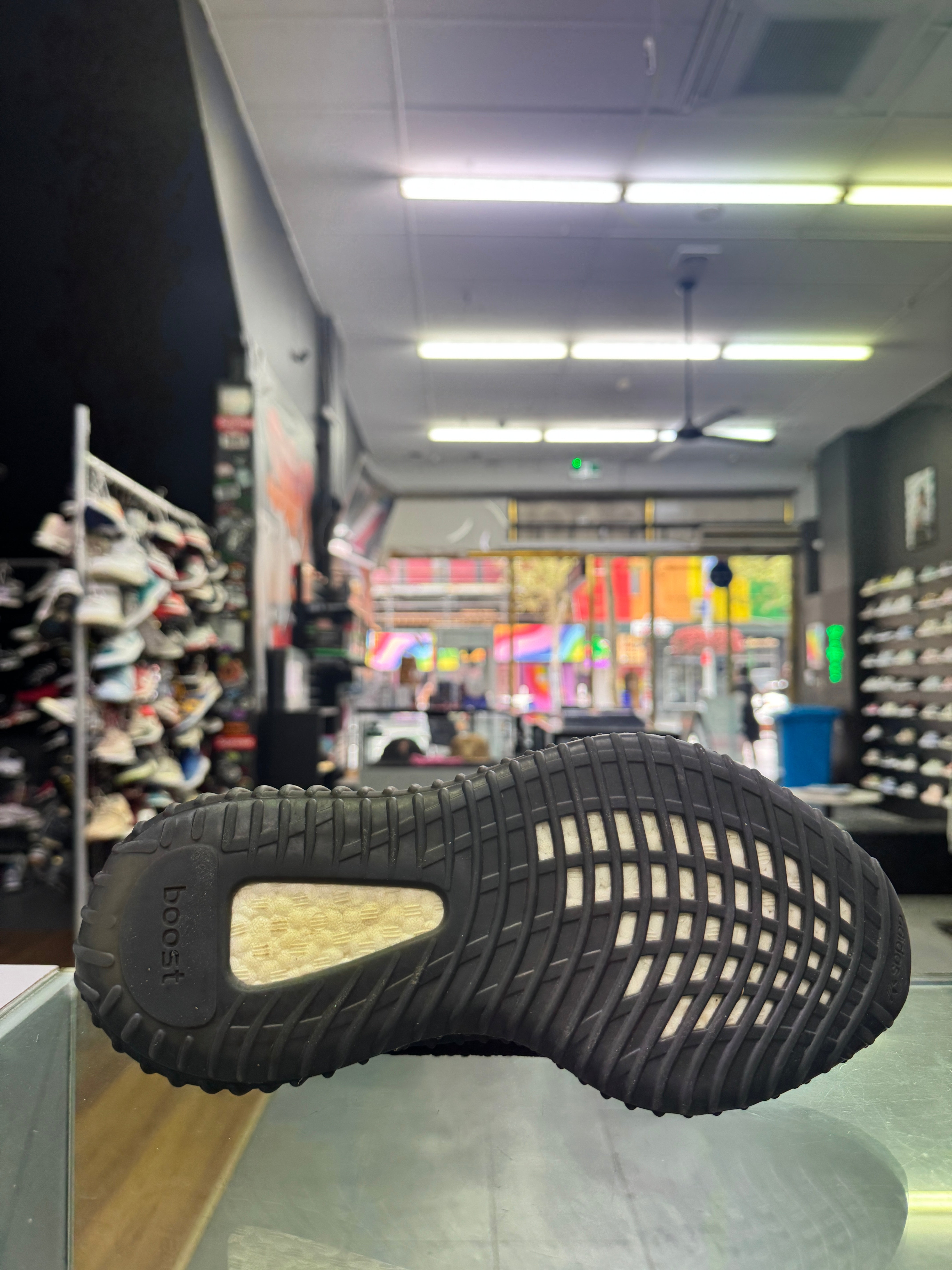 Used Yeezy 350 'Bred'