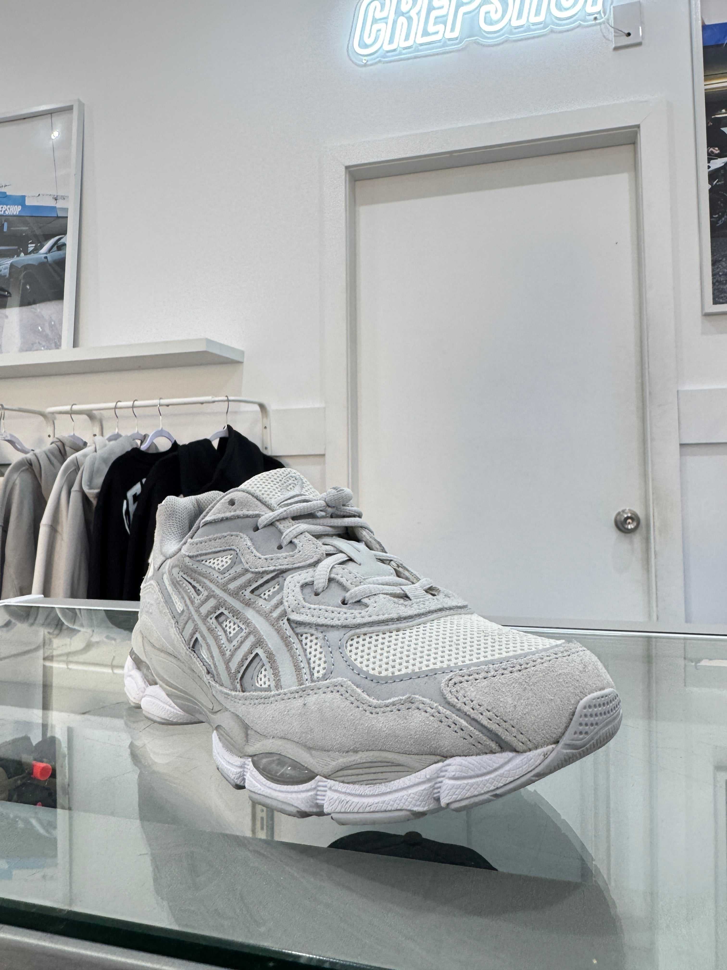 Used ASICS GEL-NYC Cream Cloud Grey