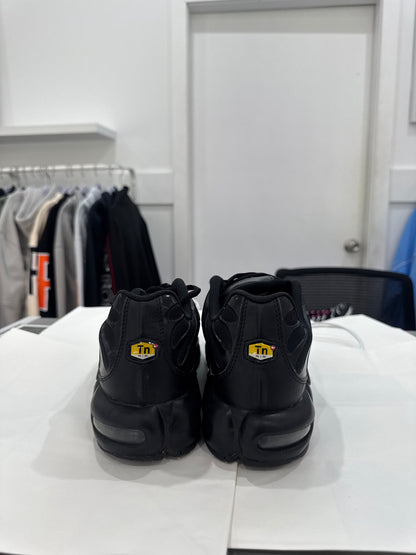 Used TN Multi-Swoosh Black US Men's 11 - Women's 12.5