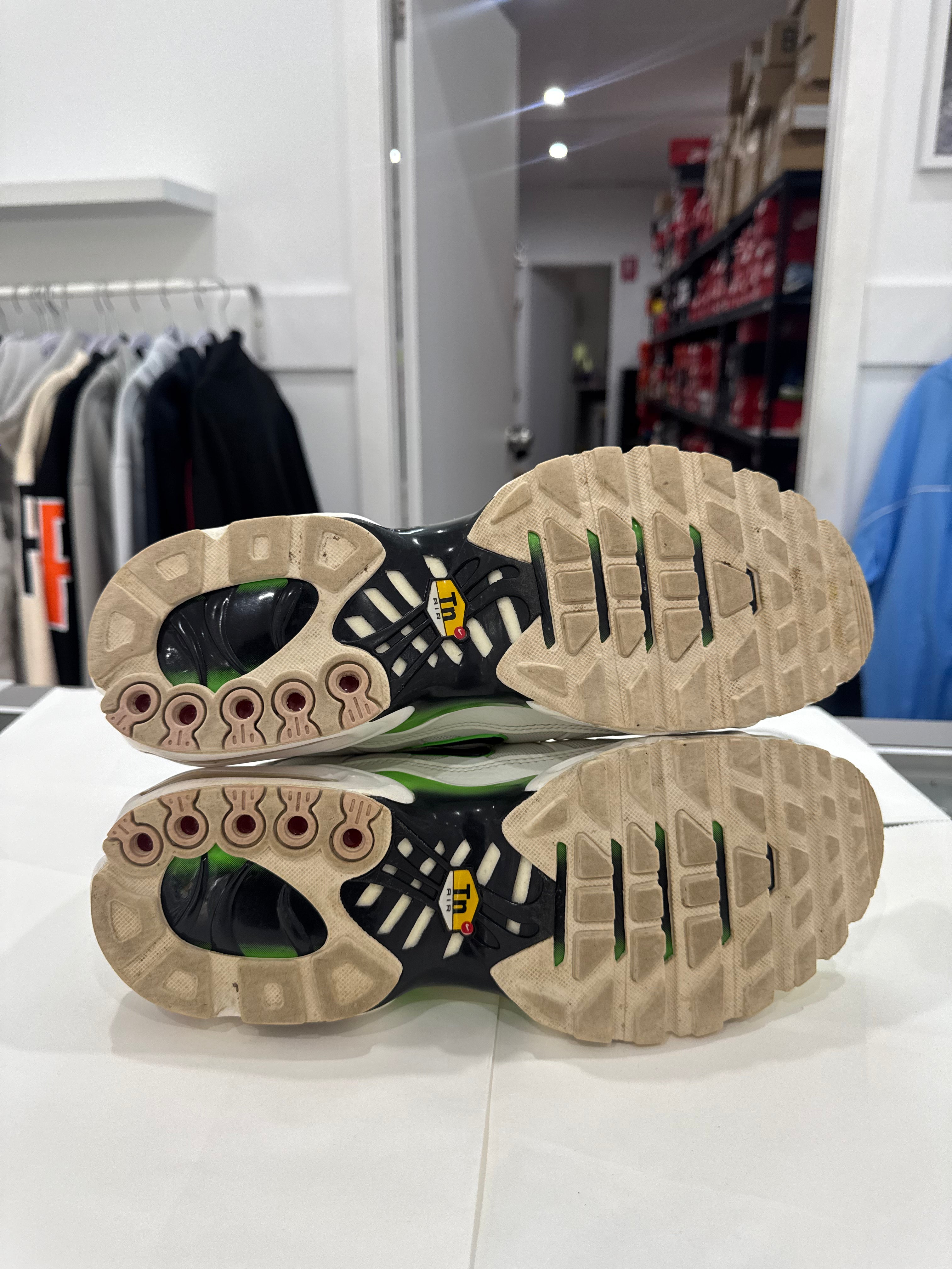 Used Nike Air Max Plus TN 'White Green Strike'