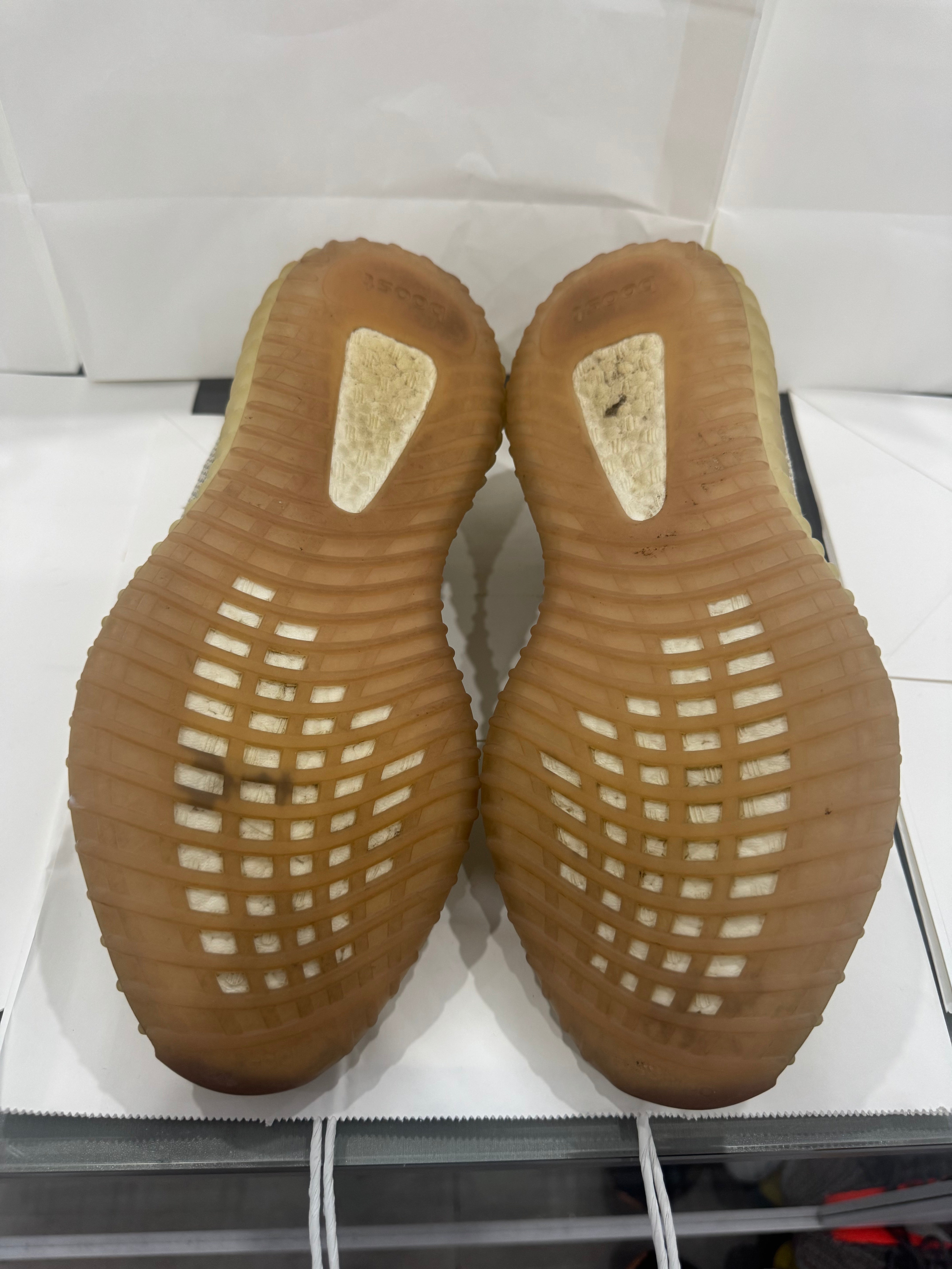 Used Yeezy Boost 350 V2Citrin Non-Reflective
