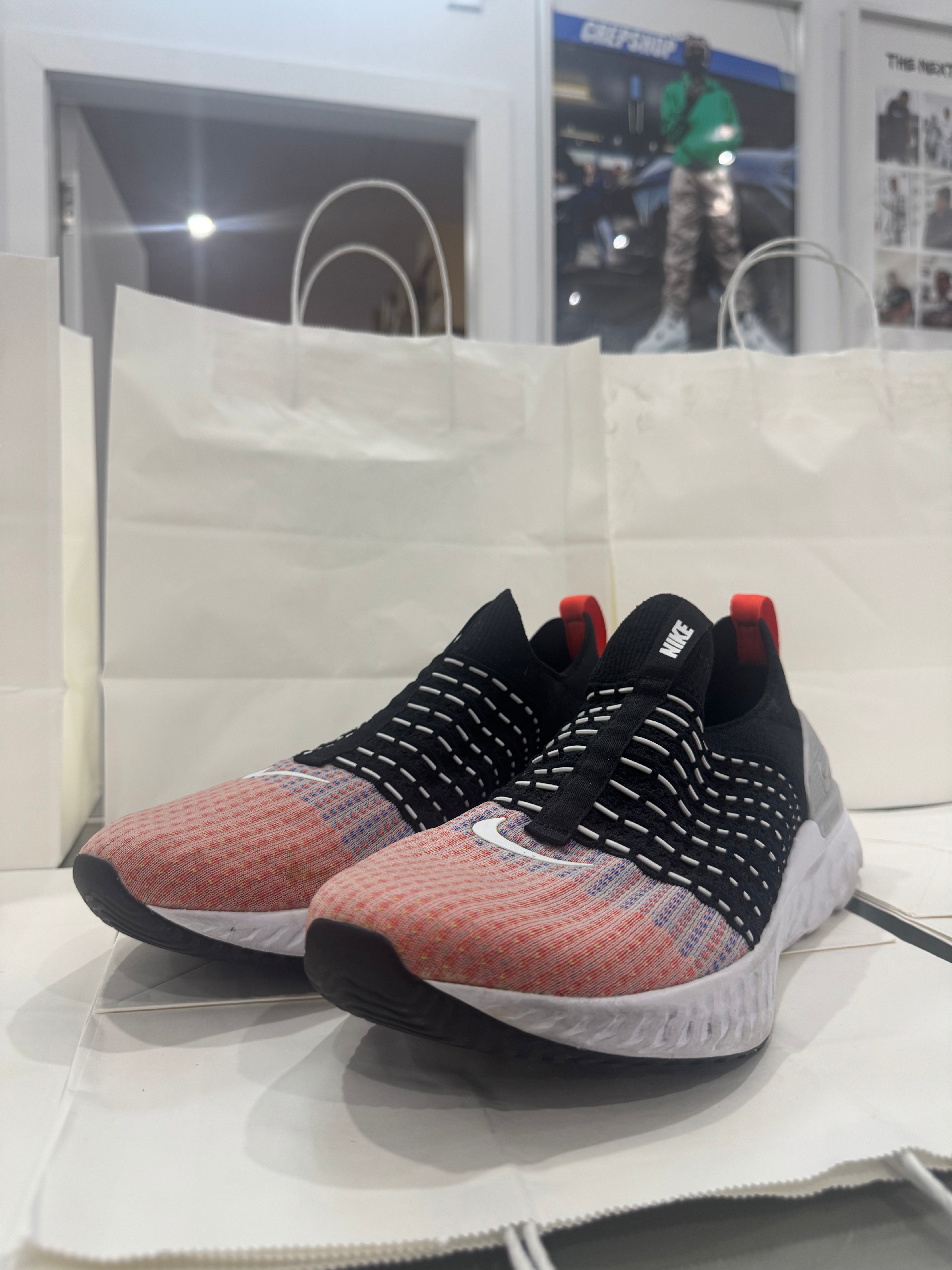Used Phantom Run Flyknit 2 Black Team Orange