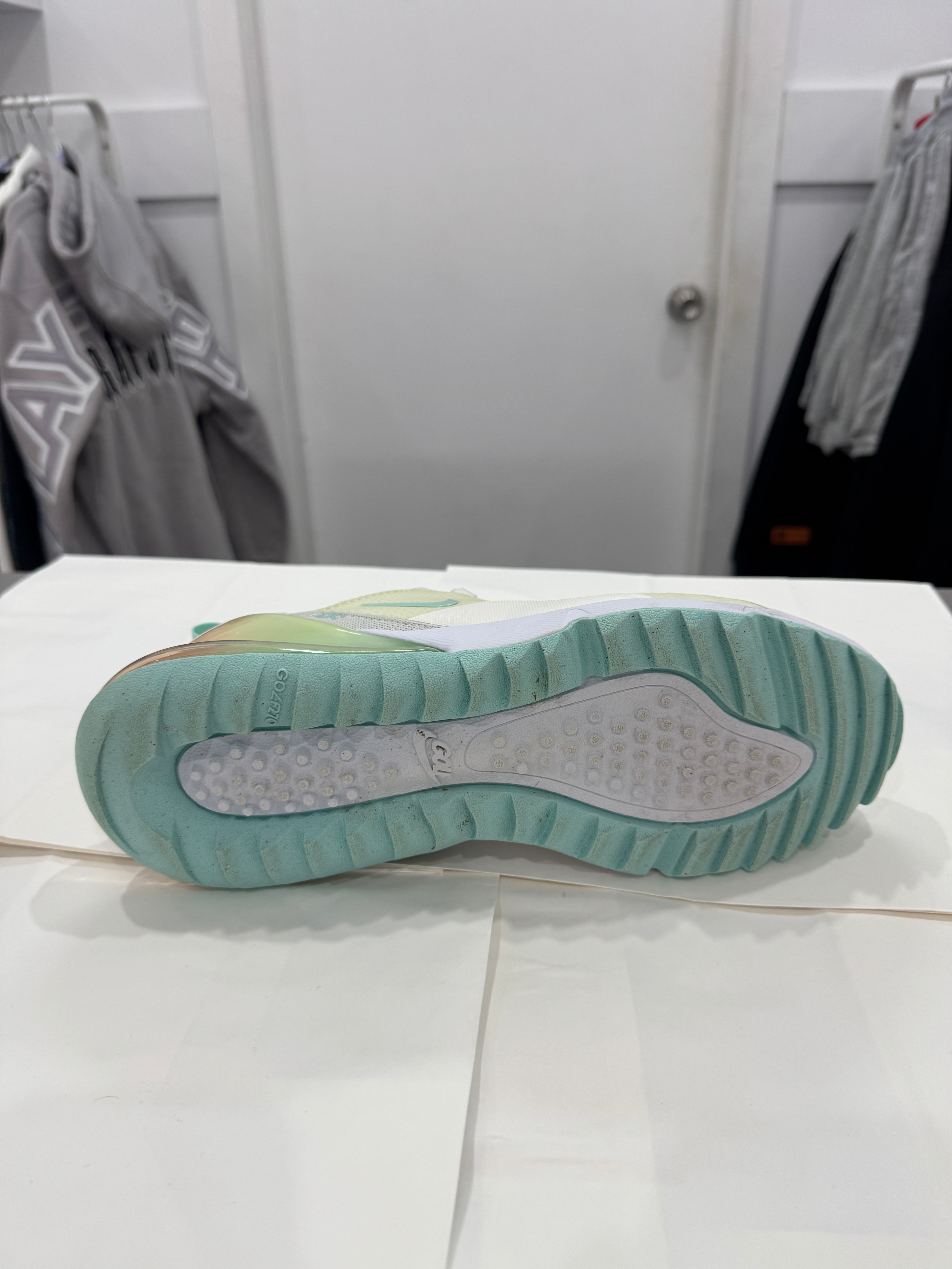 Used Air Max 270 Golf Sail Light Dew