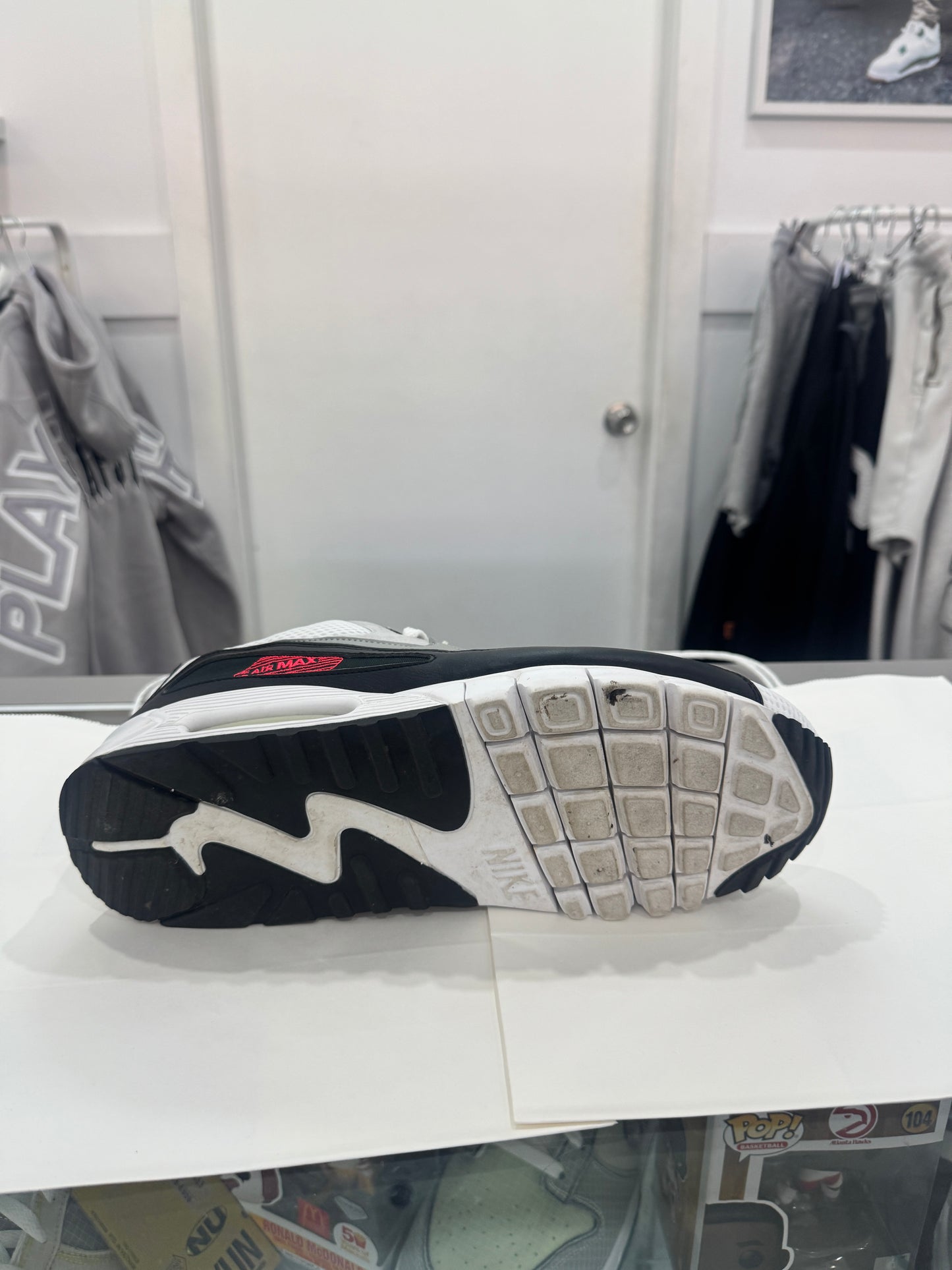 Used Air Max 90 Current US Men's 11 - Women's 12.5