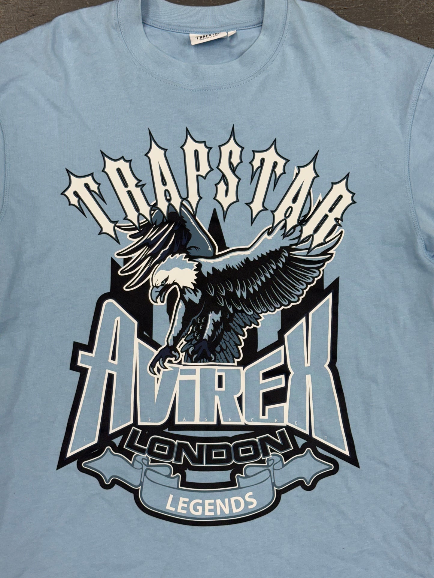 Used Avirex Legends Blue Eagle T-shirt L
