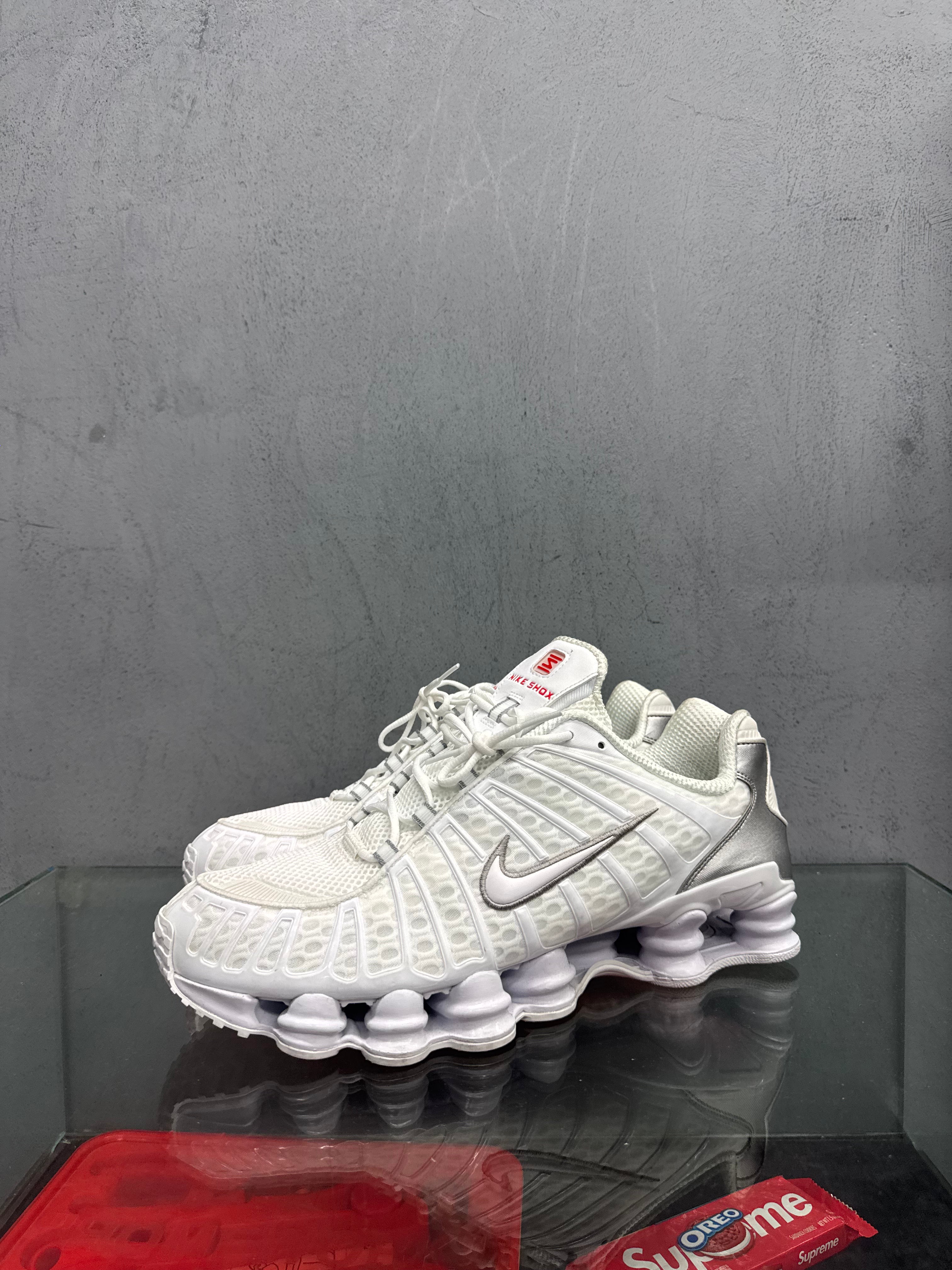 Used Nike Triple White Shox