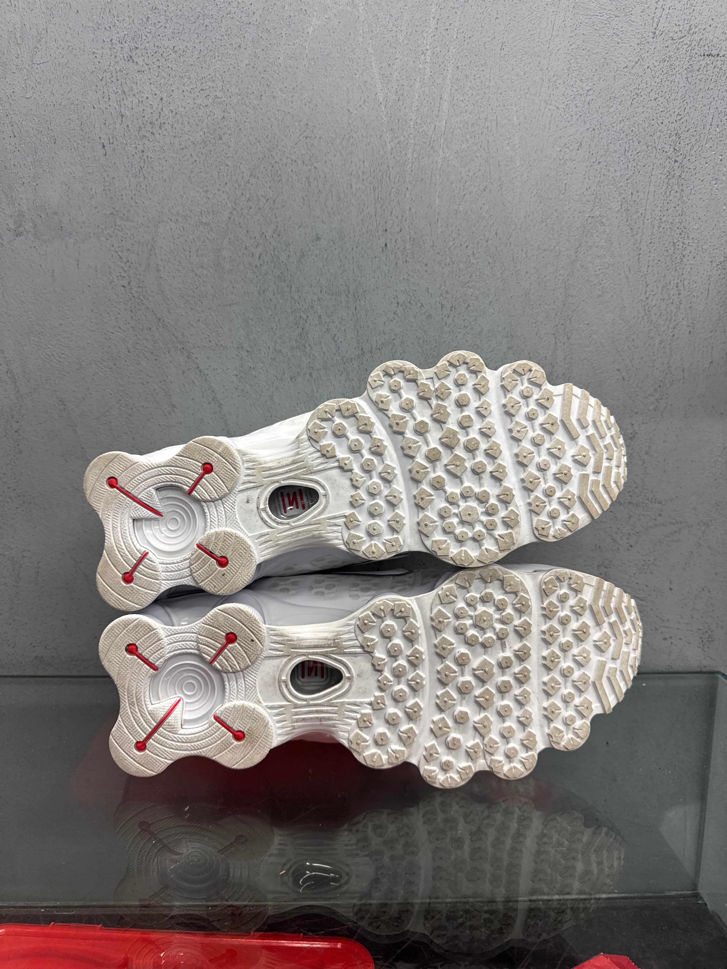 Used Nike Triple White Shox