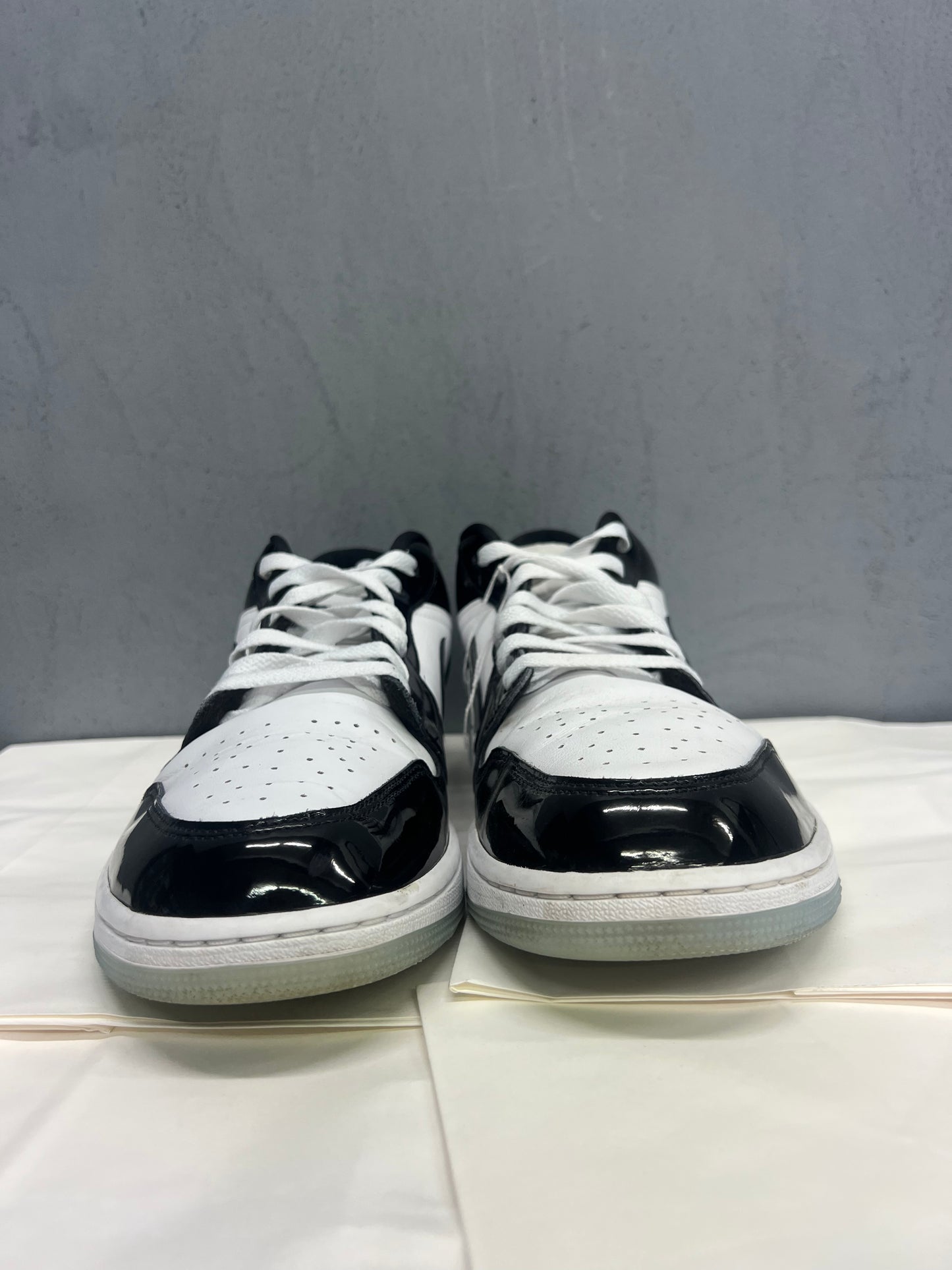 Used Jordan 1 Low Concord Multiple Sizes