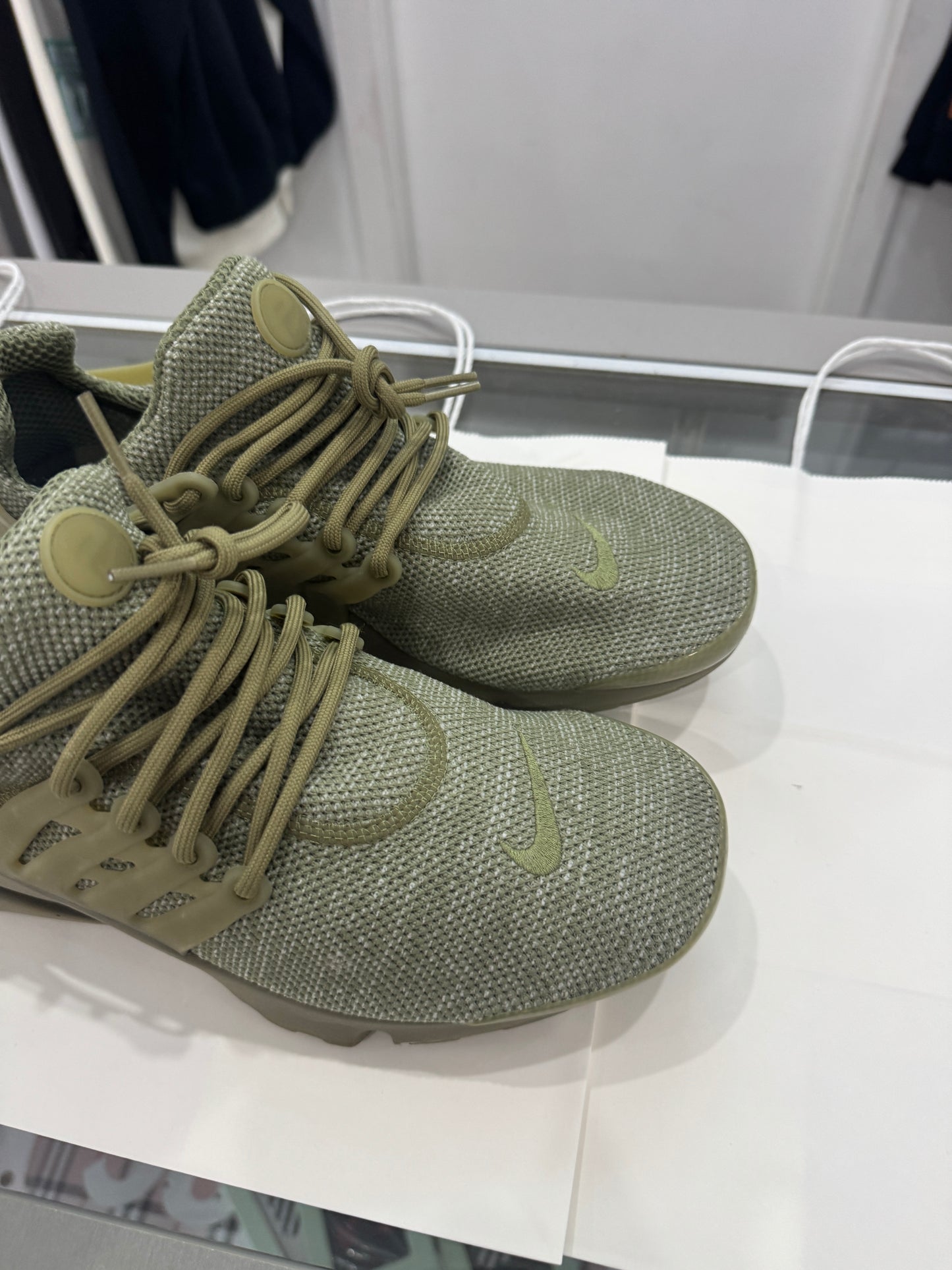 Used Nike Presto 'Khaki/Khaki'