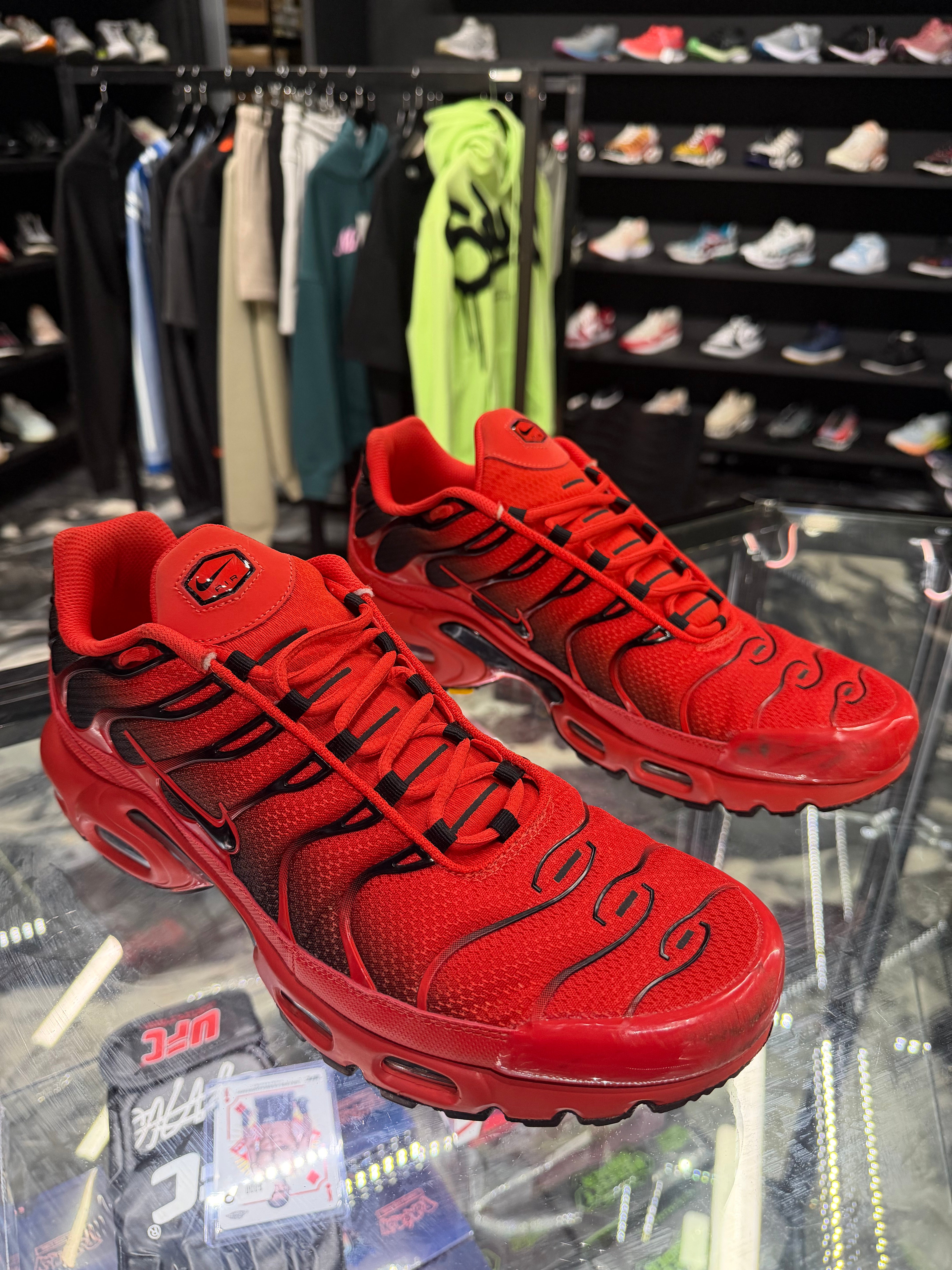 Used Nike Air Max Plus ' Picante '