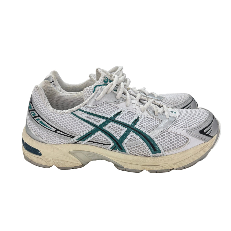Used Gel-1130 'White/Rainly Lake'